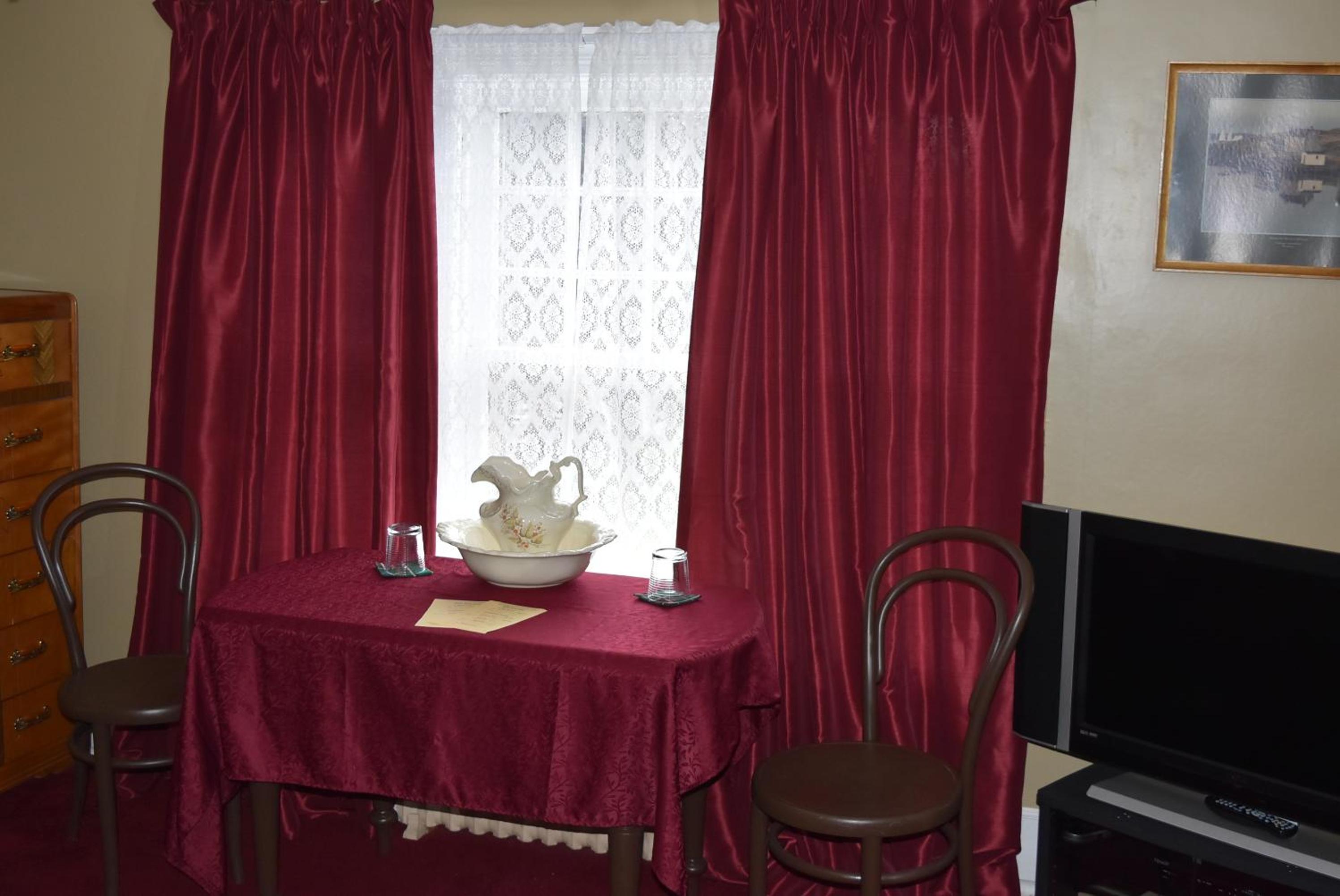 Deluxe Queen Room photo 1