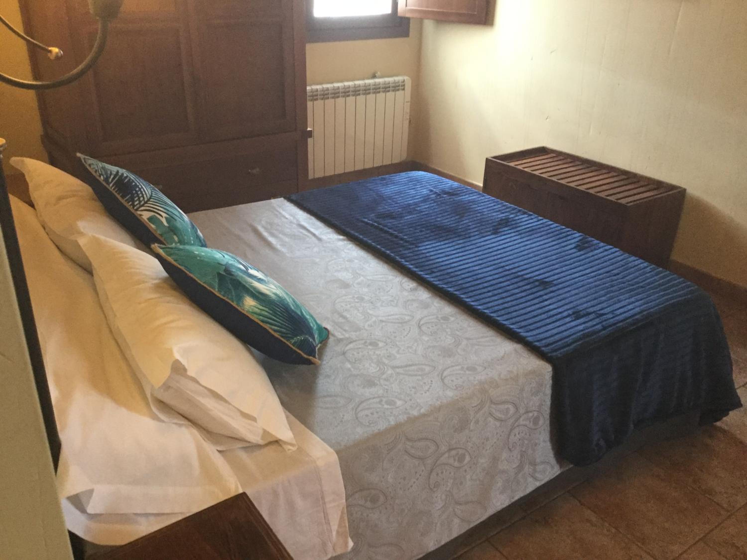 Double or Twin Room - Photo 16