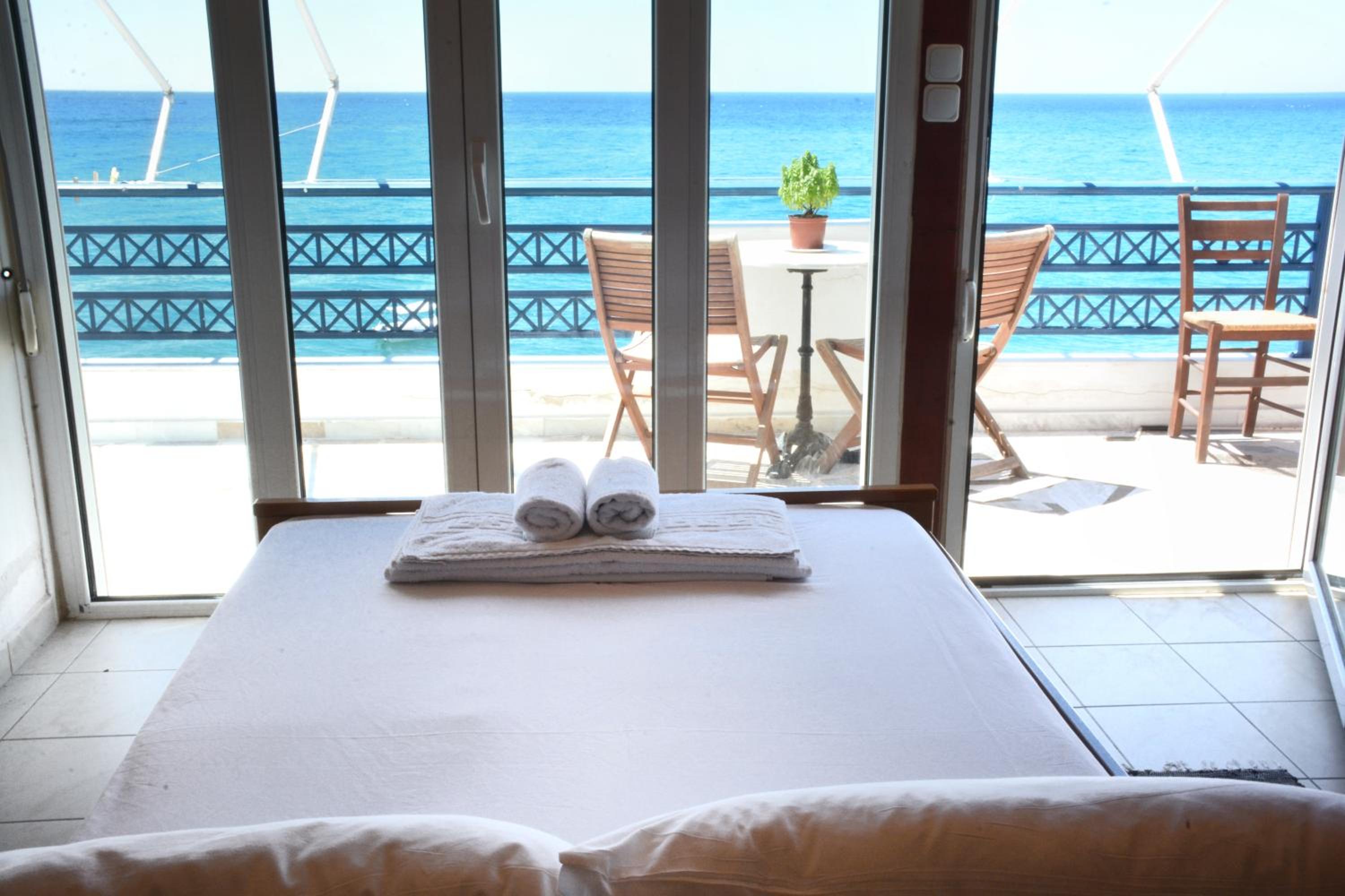 Studio with Sea View - Photo 18