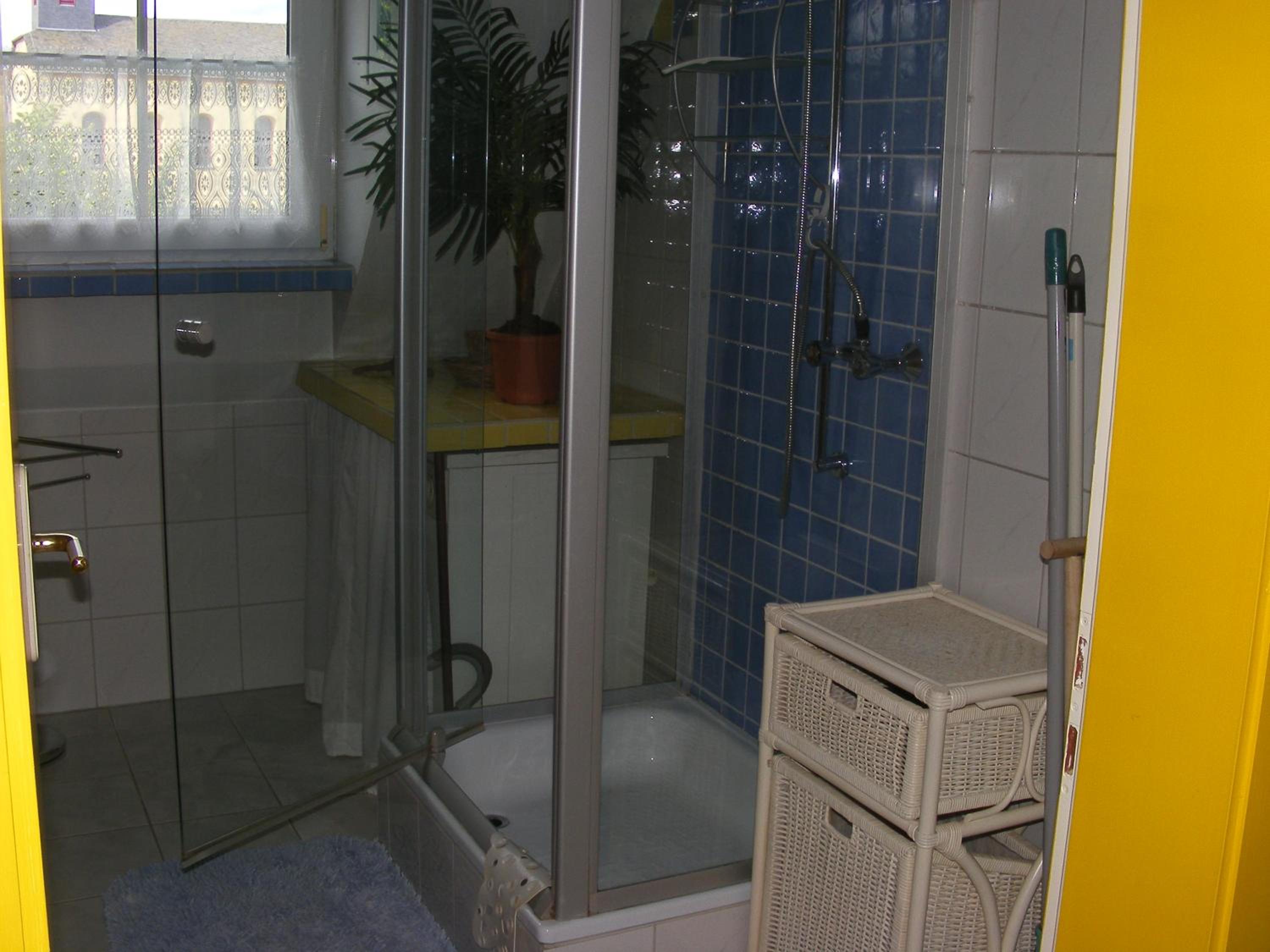 Standard Double or Twin Room with Garden View - Photo 8