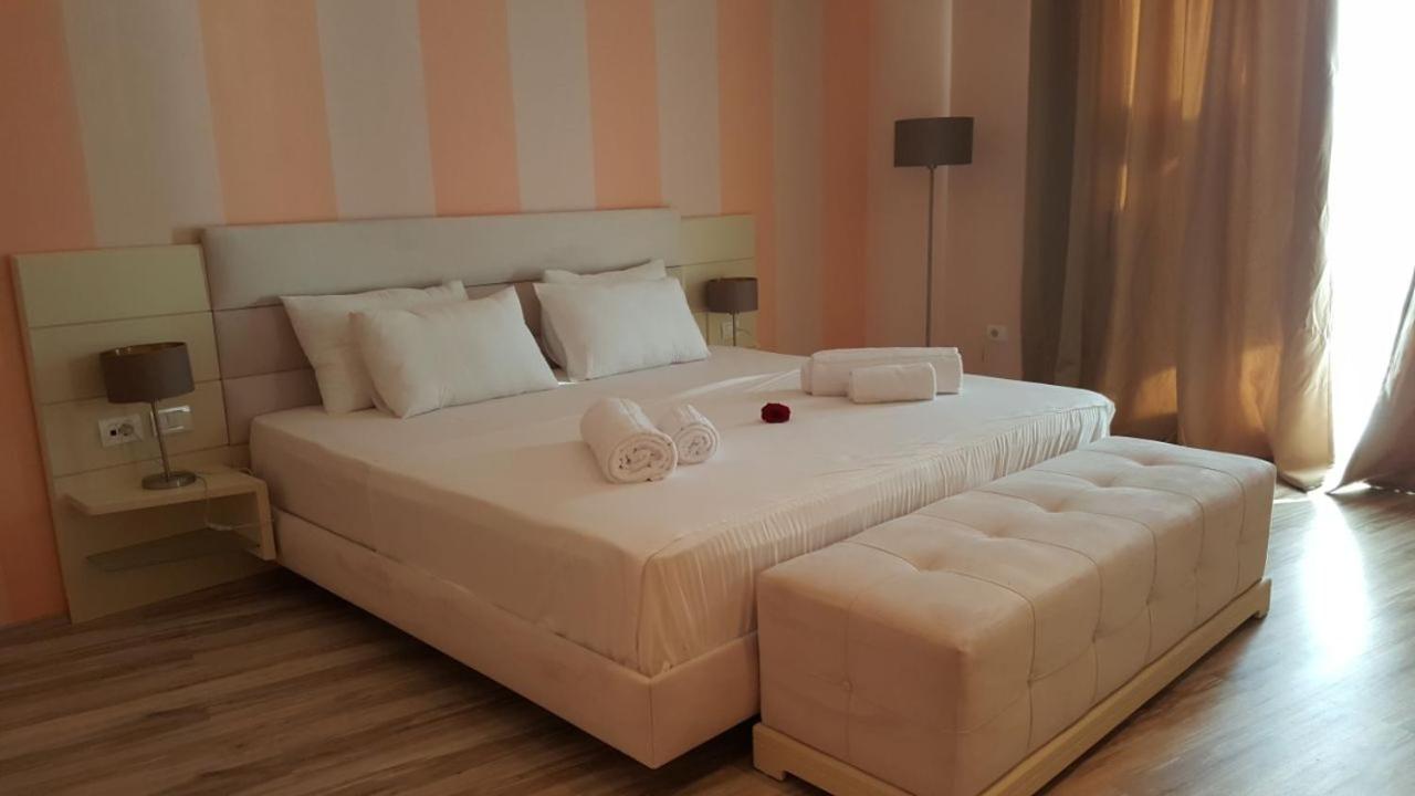 Double Room with Balcony and Sea View photo 1