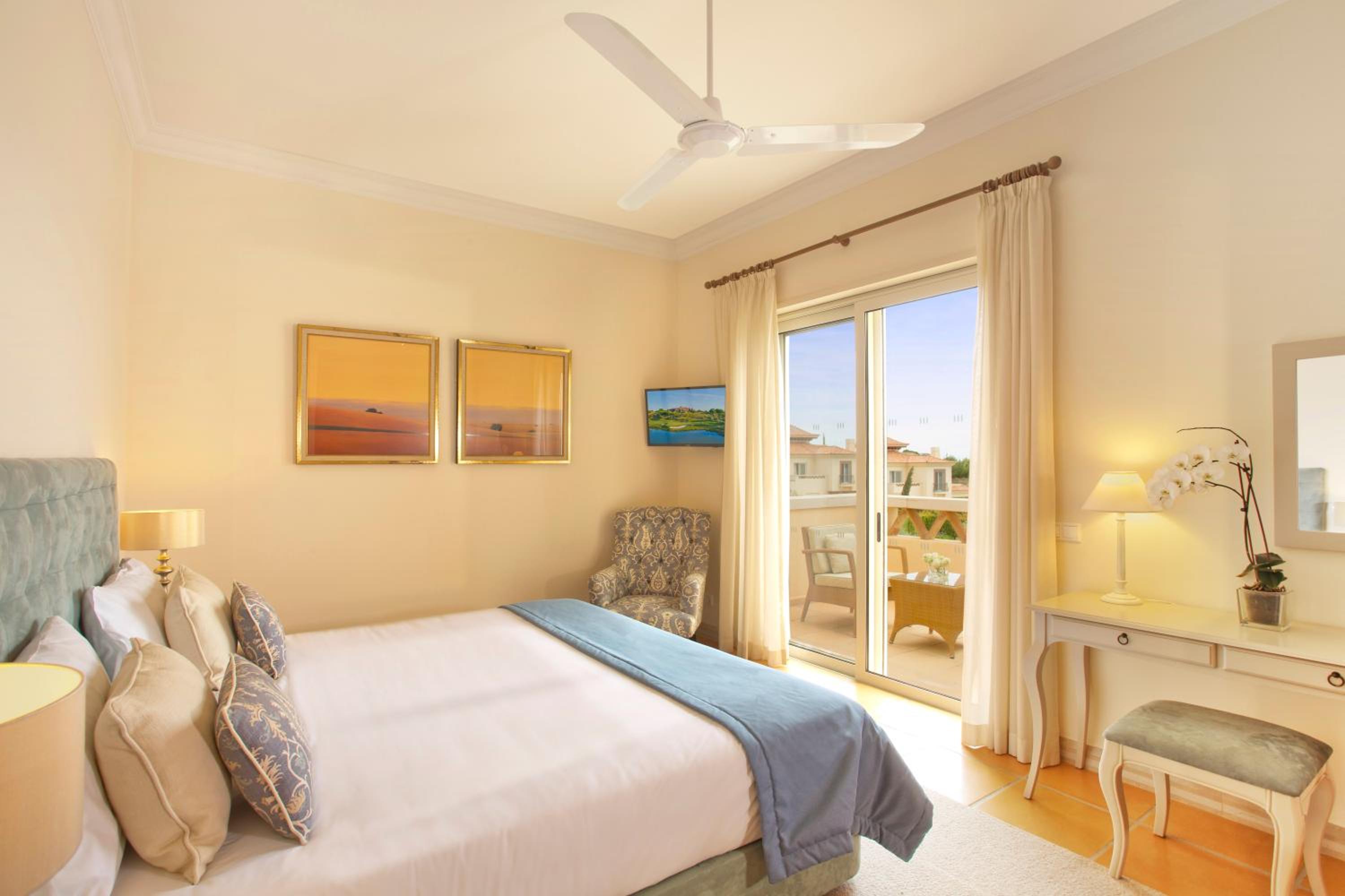 Three-Bedroom Deluxe Twin Villa with Private Pool - Self Catering - Photo 1