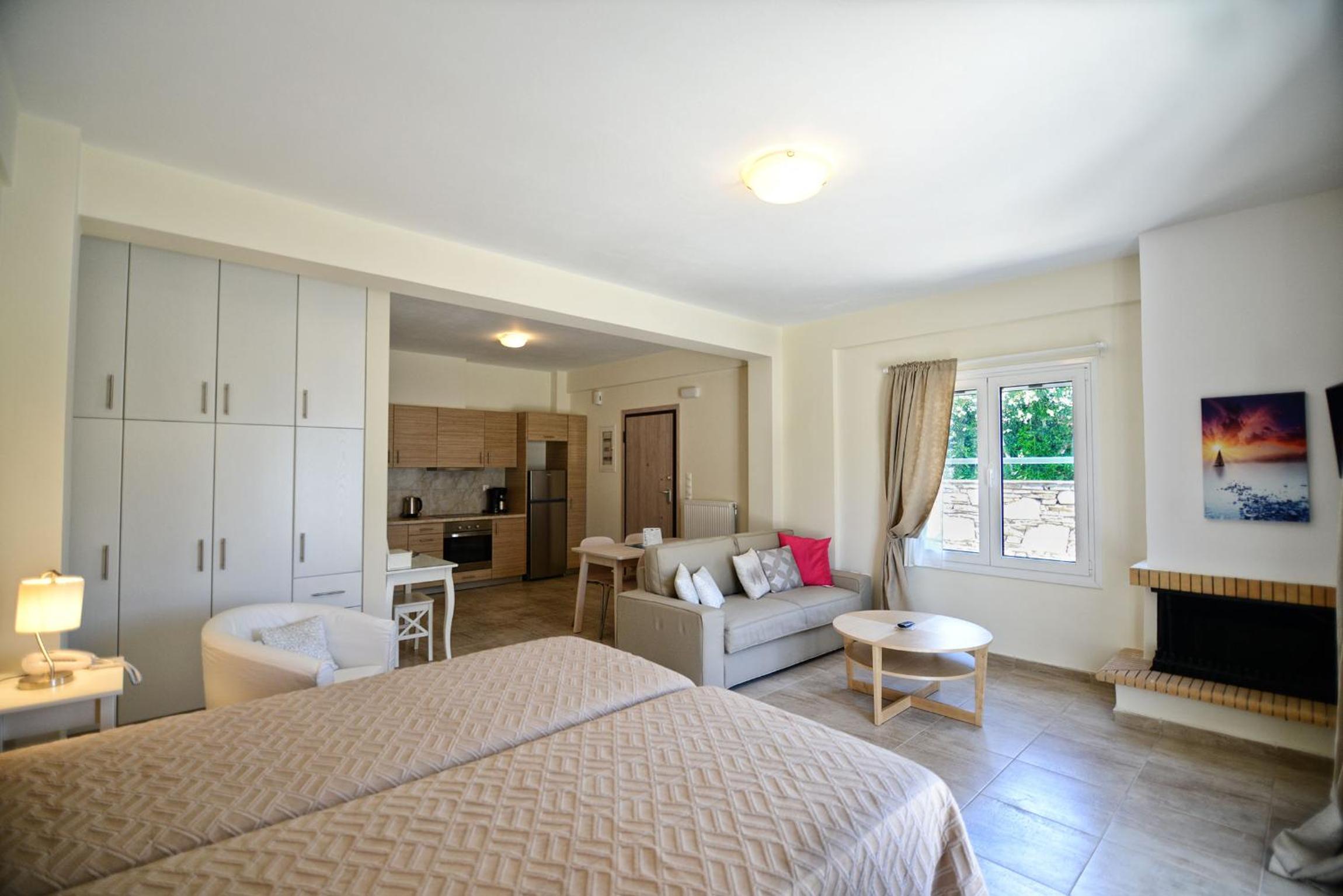 Apartment - Ground Floor photo 2