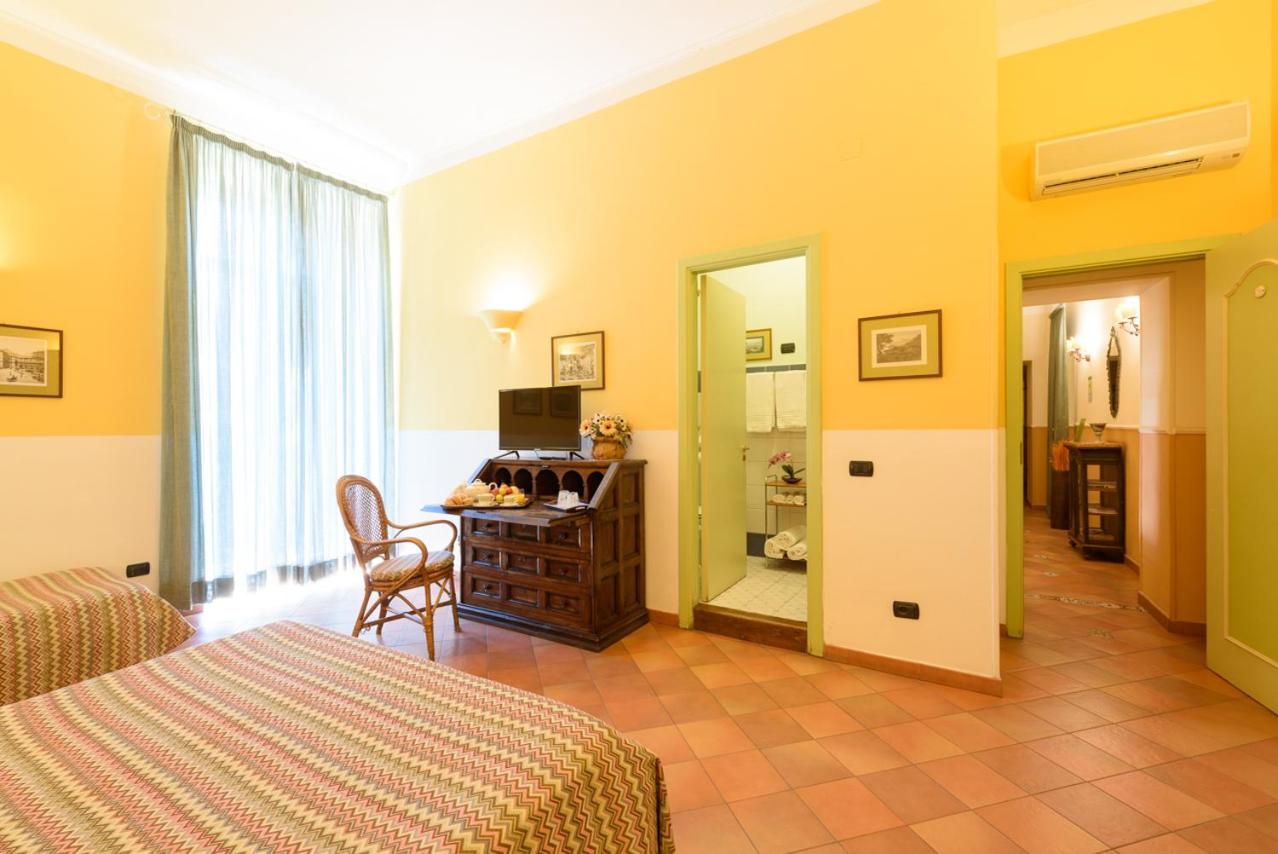 Triple Room with Balcony photo 2