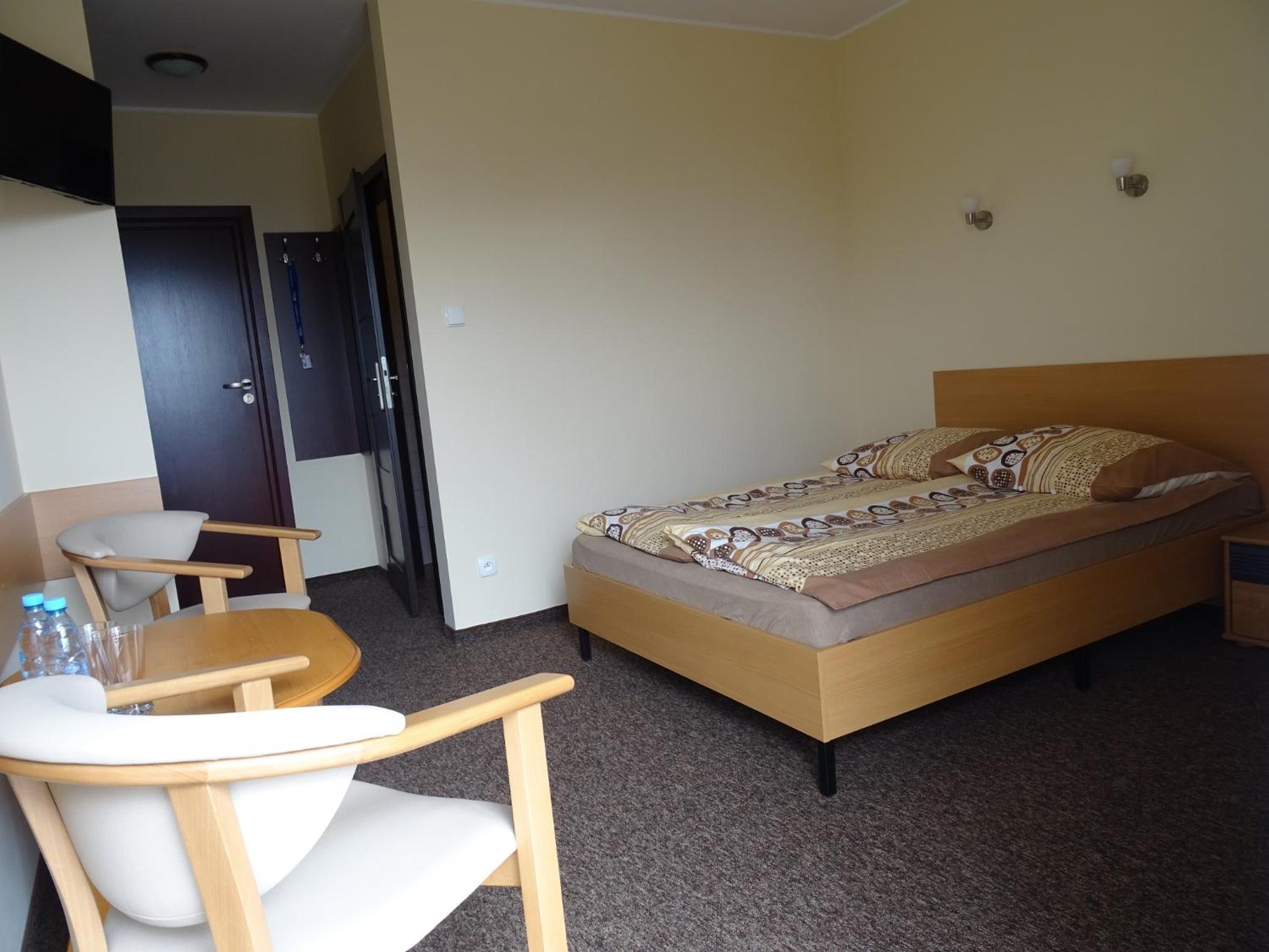 Large Double Room photo 1