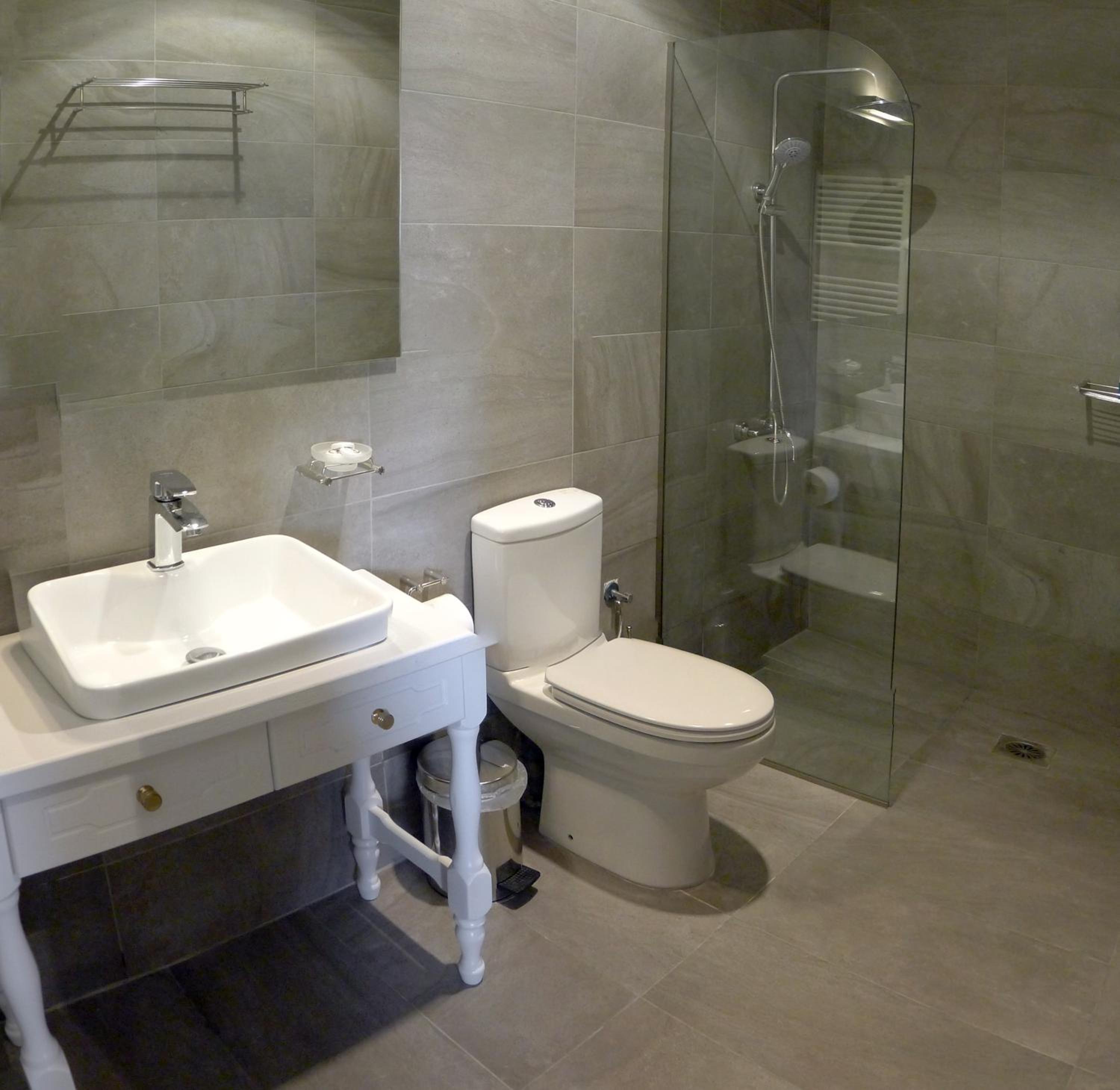Deluxe Double Studio - Photo 6