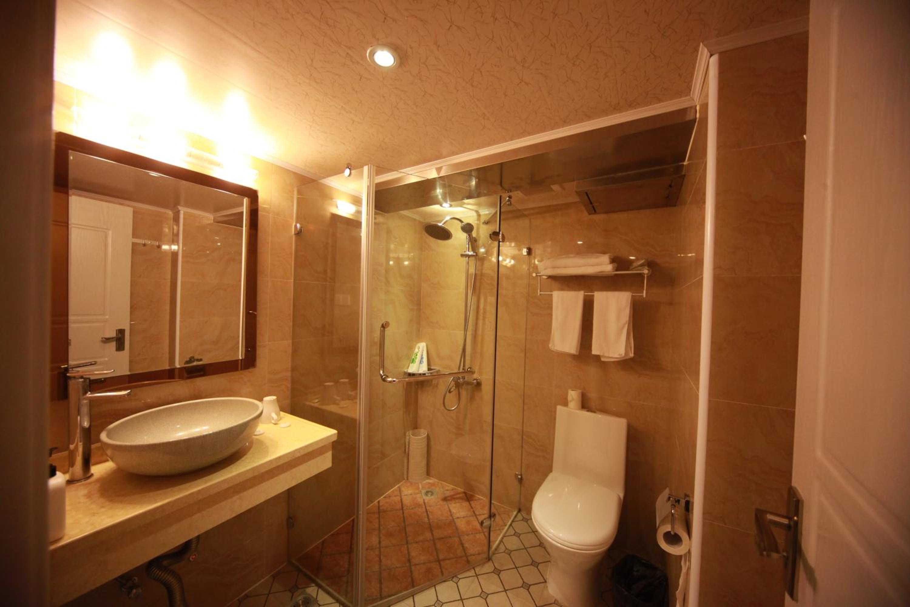 Executive Suite photo 2