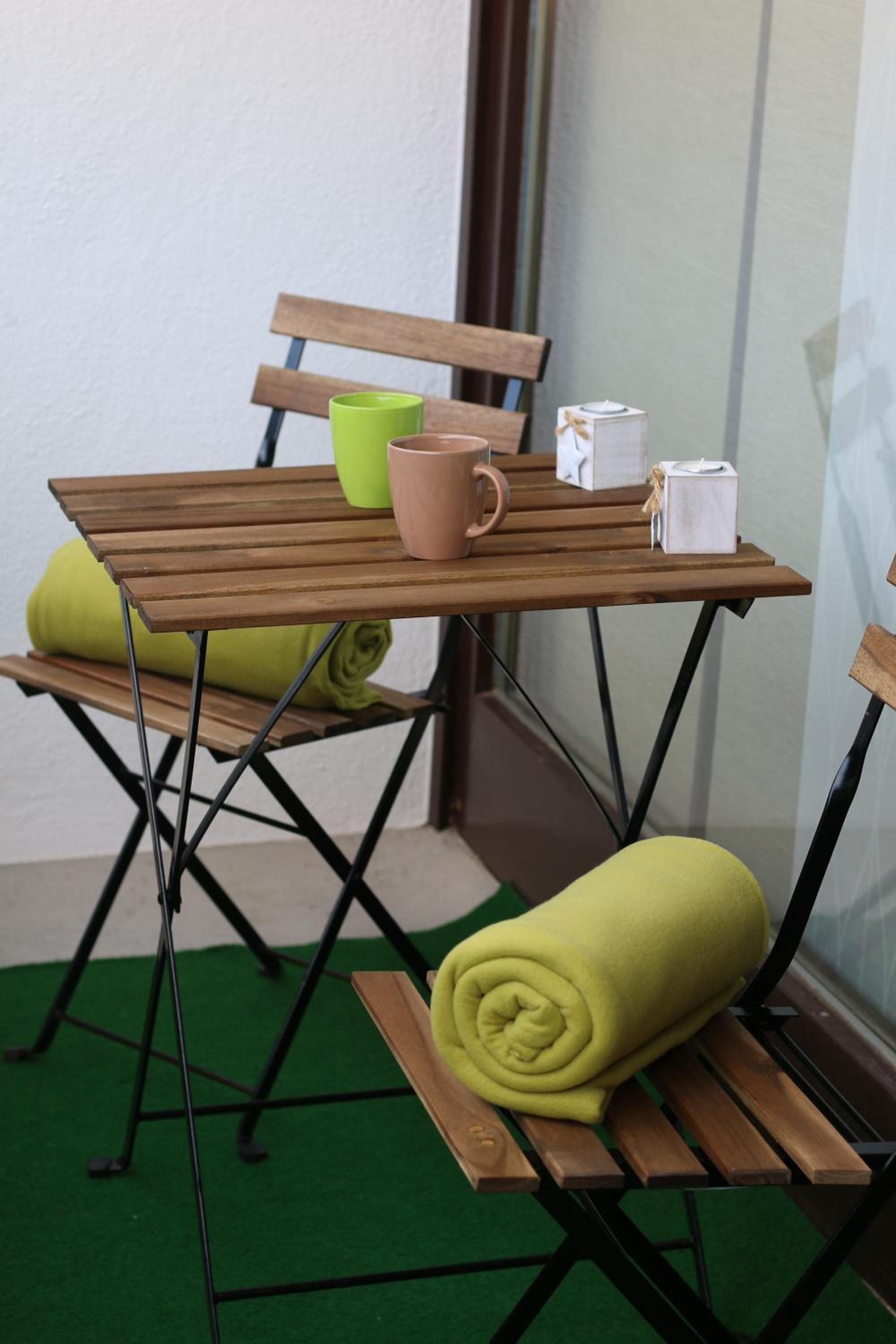 Studio Apartment - Photo 13