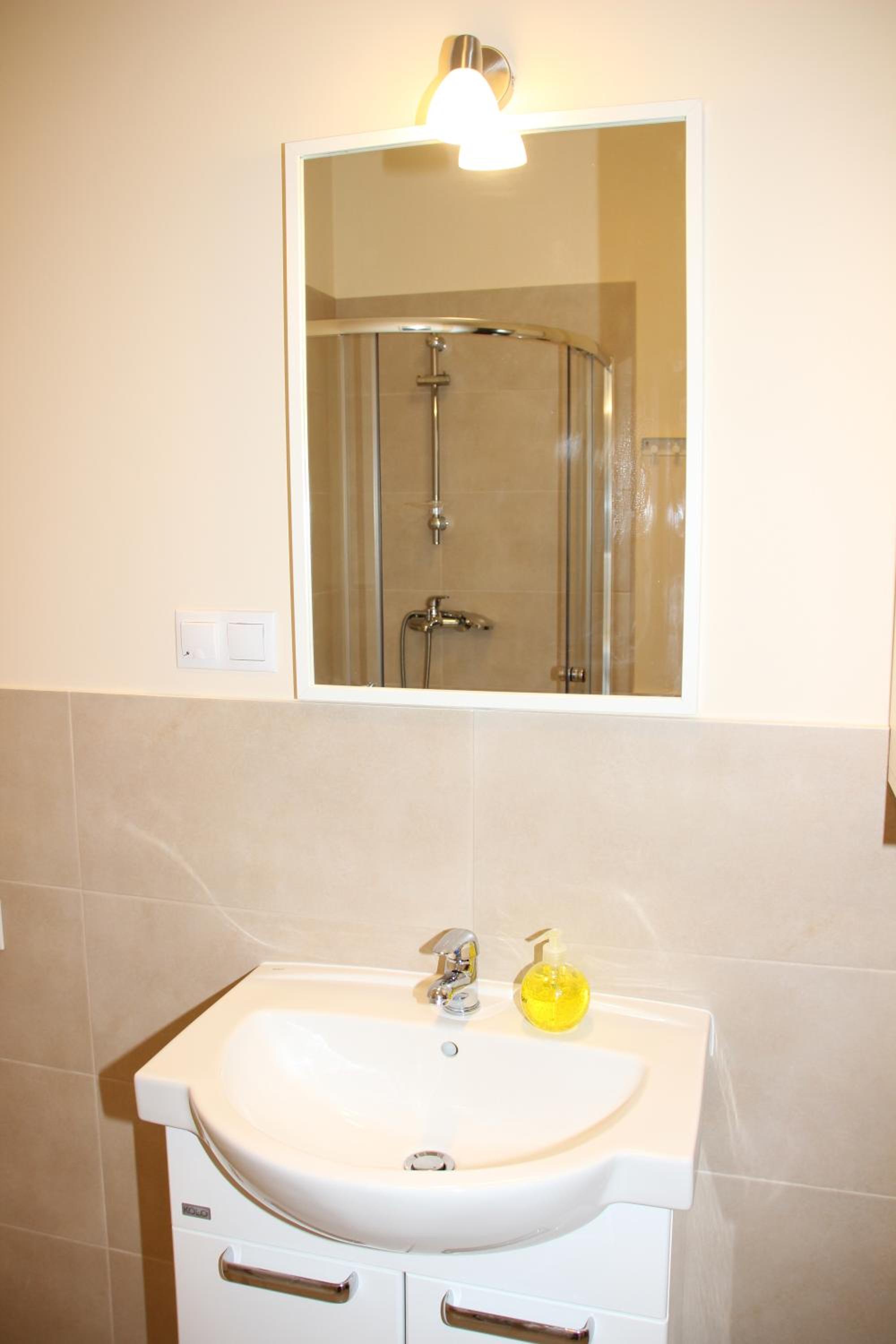 One-Bedroom Suite photo 3