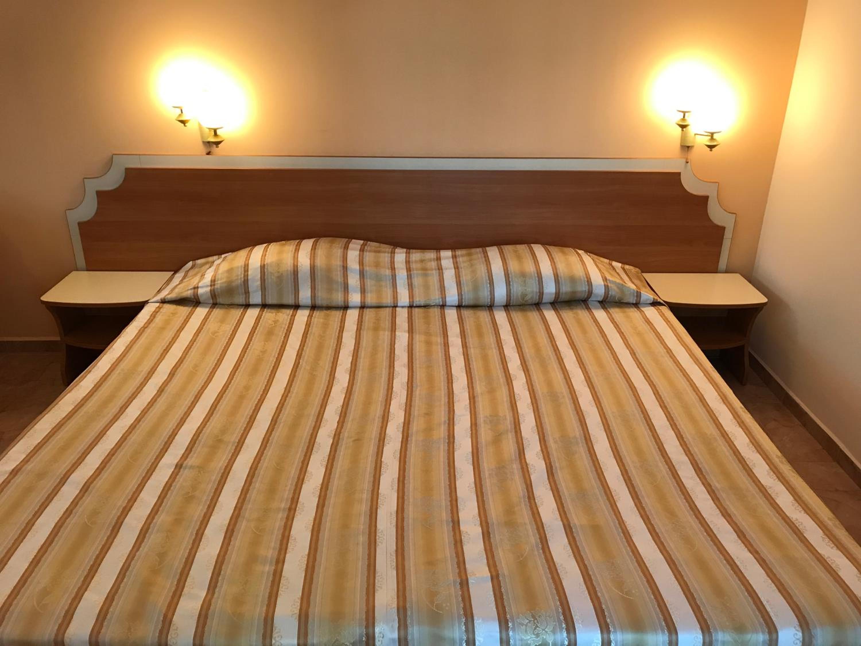 Superior King or Twin Room - Photo 4