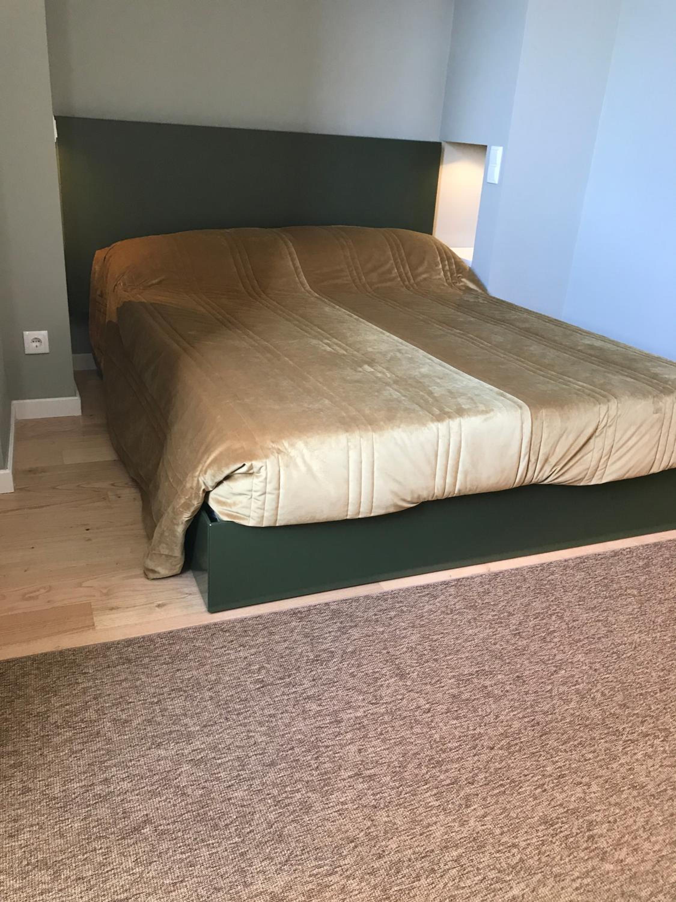 Deluxe Double or Twin Room with Mountain View