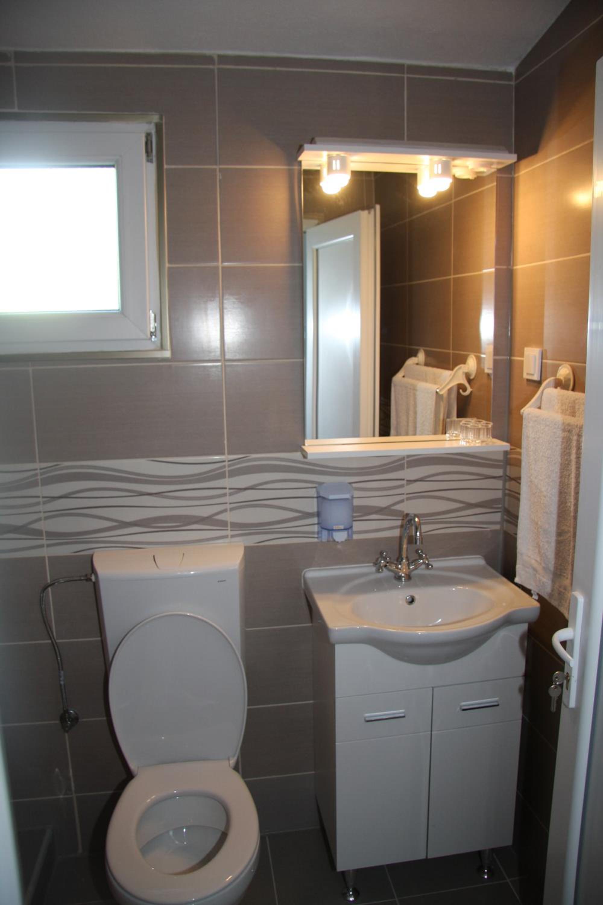 Double Room with Private Bathroom photo 3