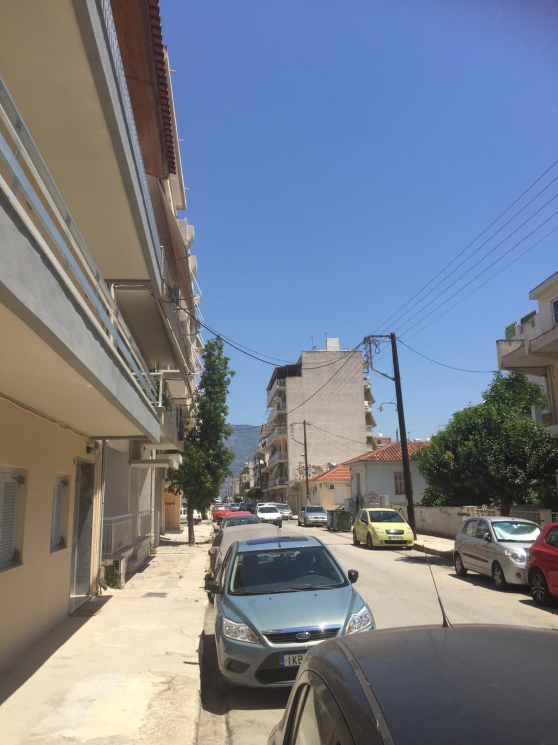 Apartment with Terrace - Photo 8