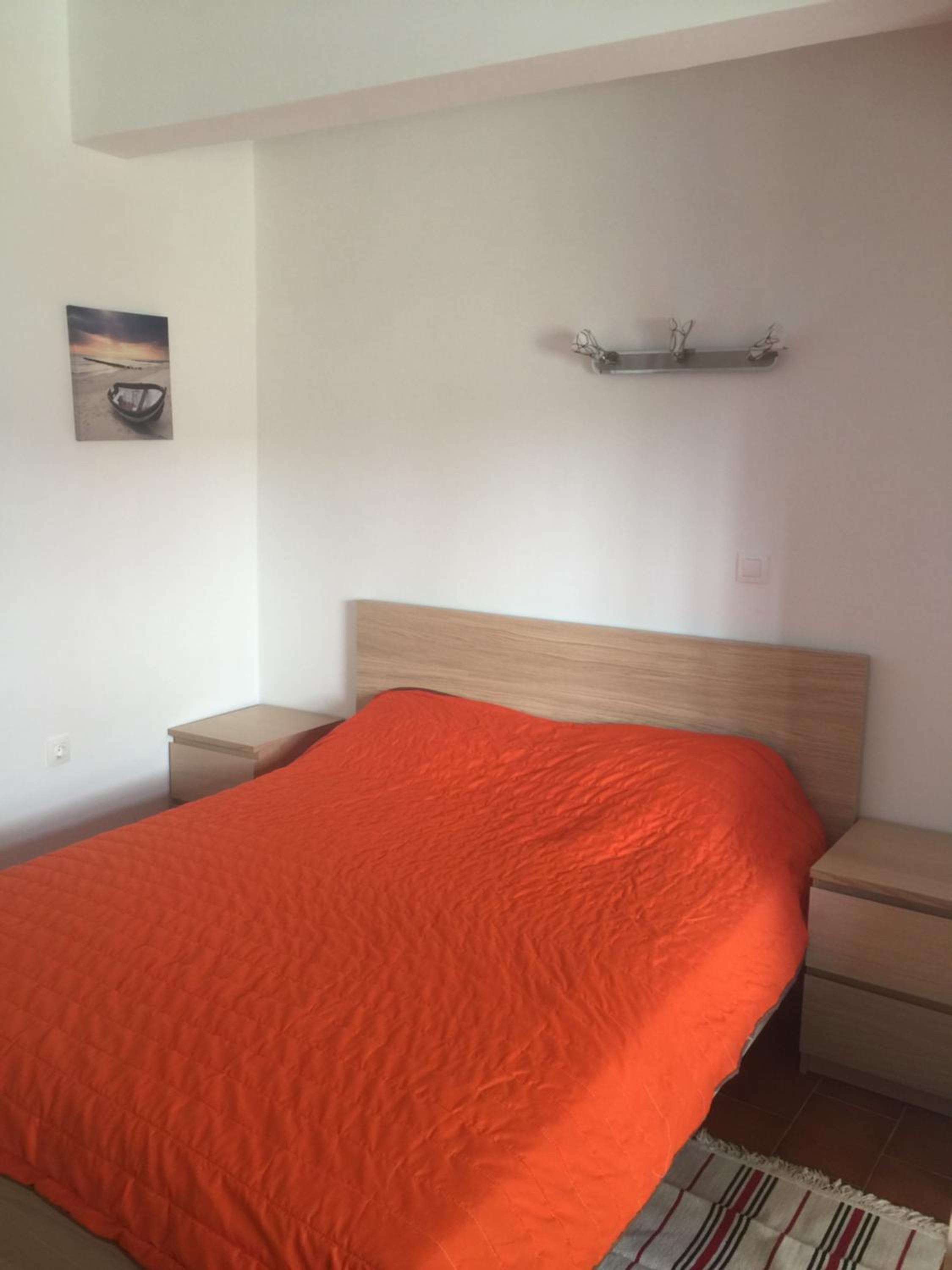 Apartment with Terrace - Photo 20
