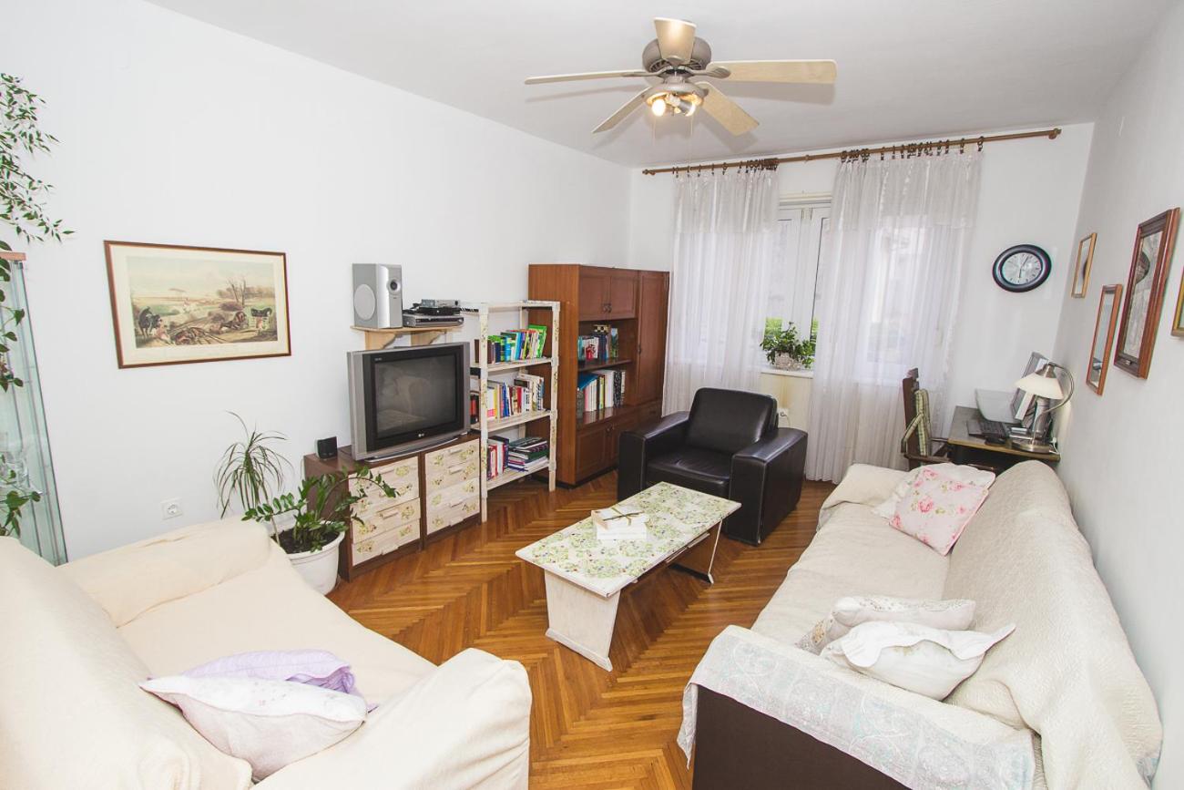 Two-Bedroom Apartment - Photo 13