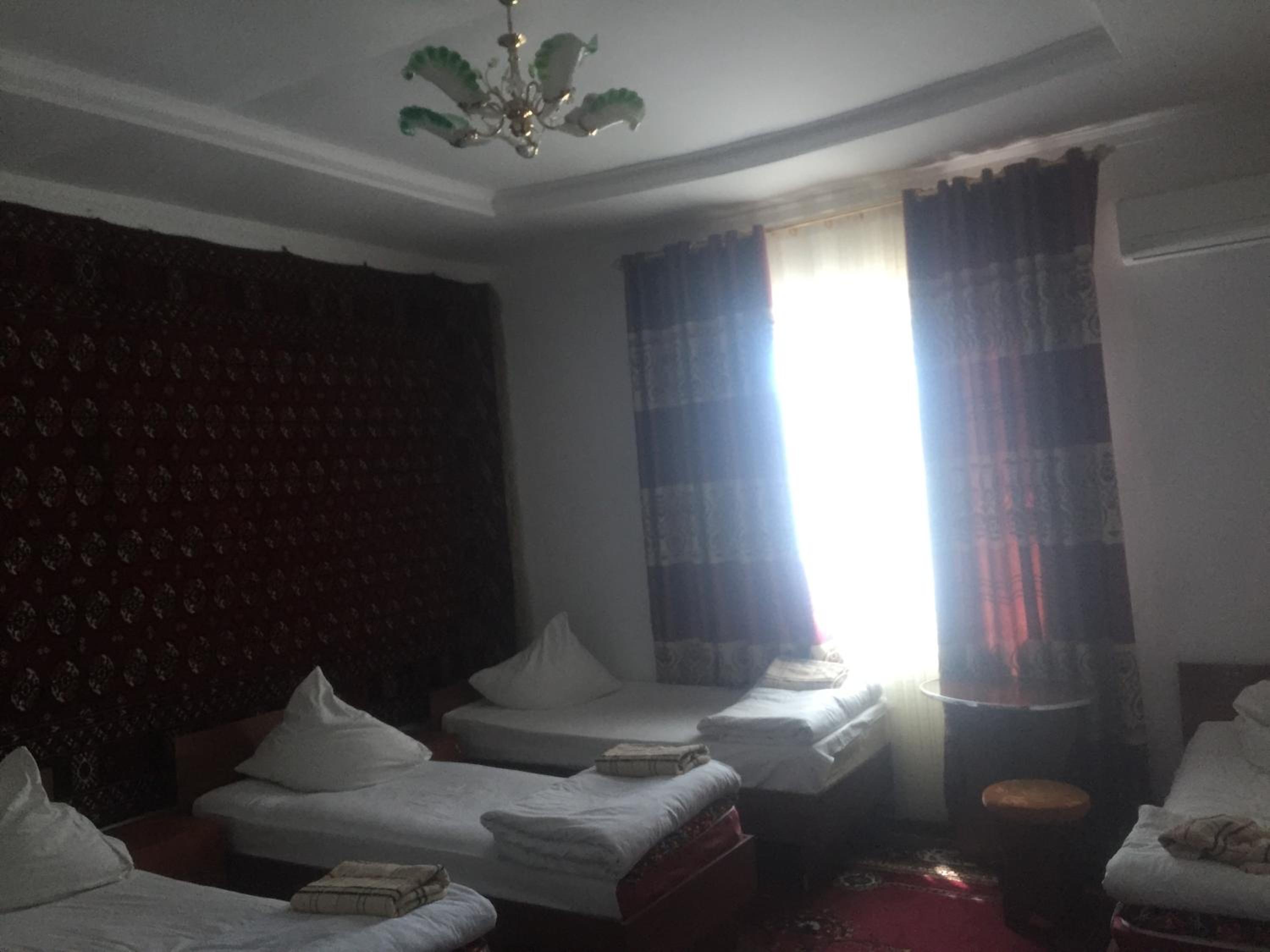 Bed In 5-Bed Mixed Dormitory Room photo 2