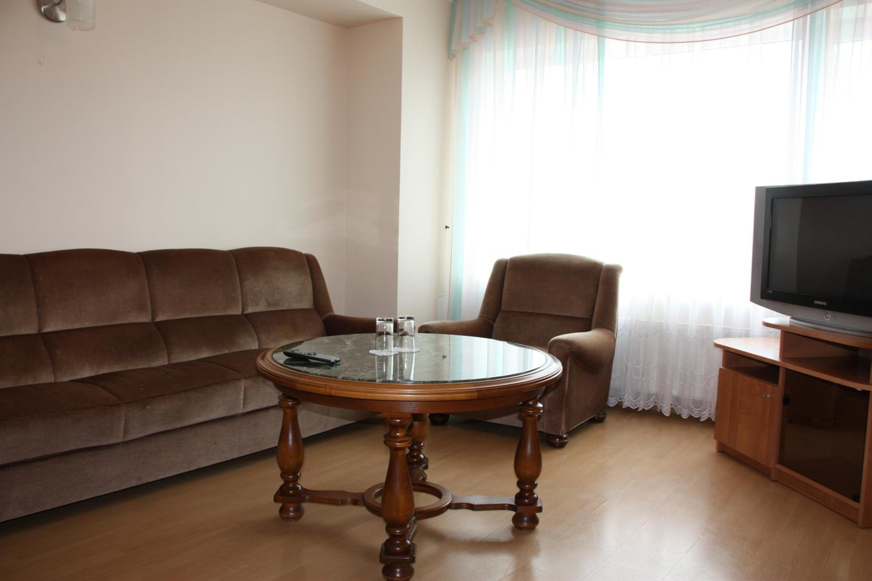 King Suite - Photo 1