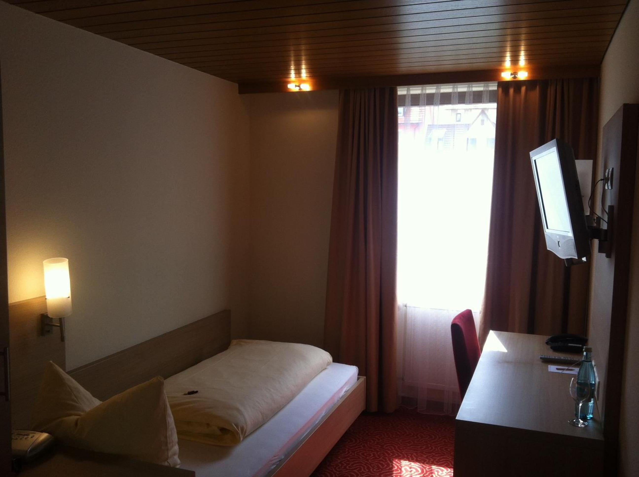 Single Room with River View photo 2