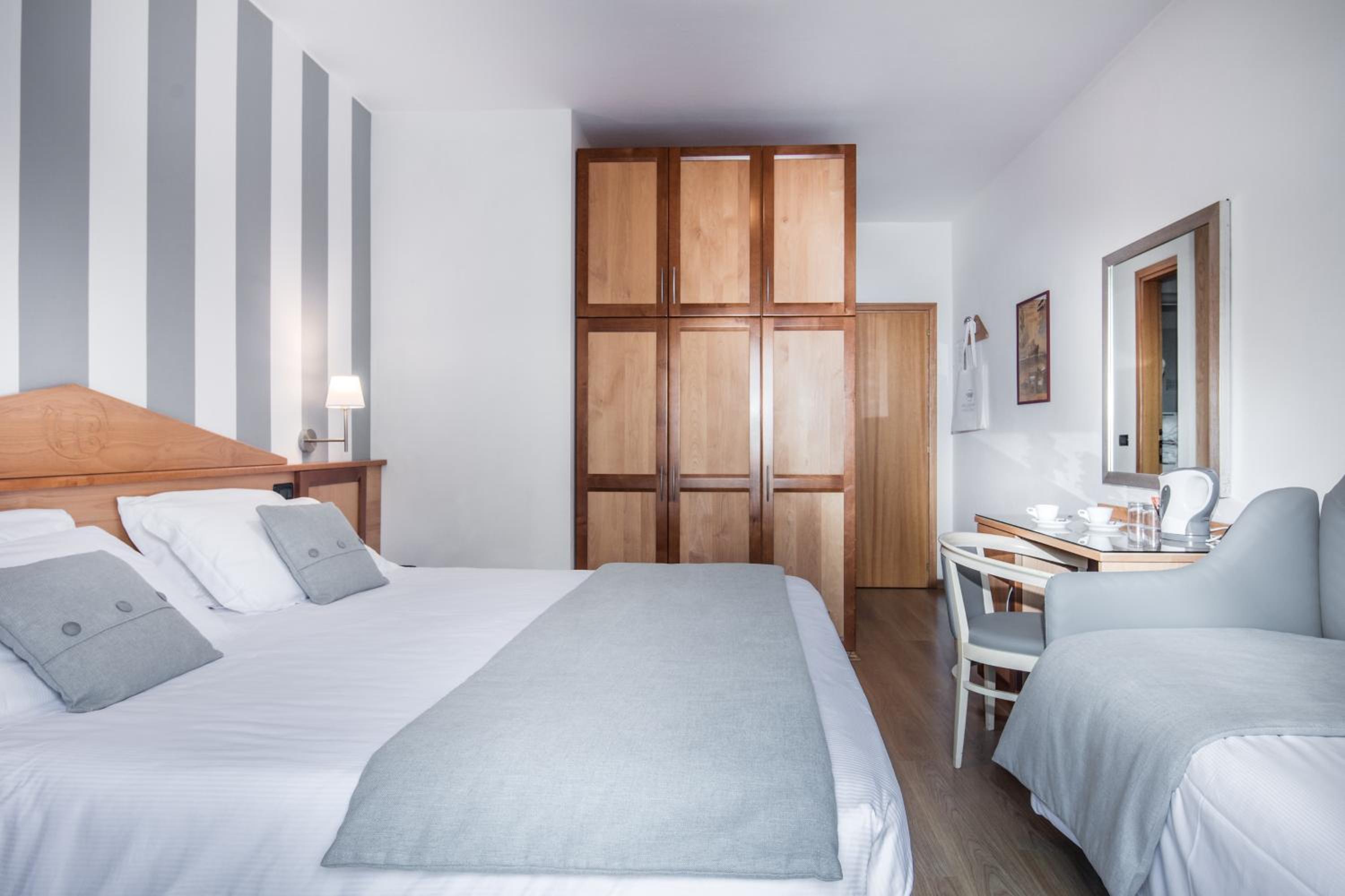 Double Room - Photo 19