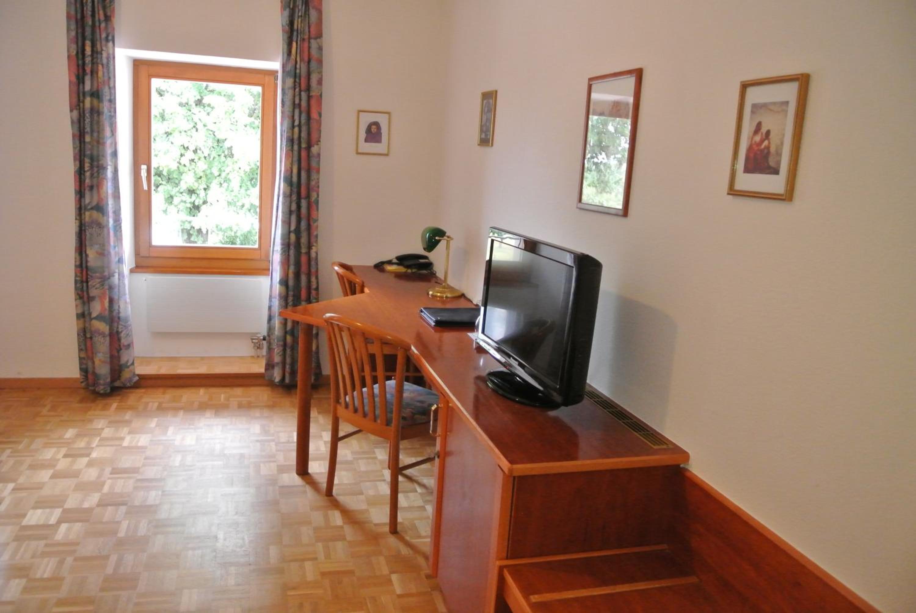 Double or Twin Room photo 3