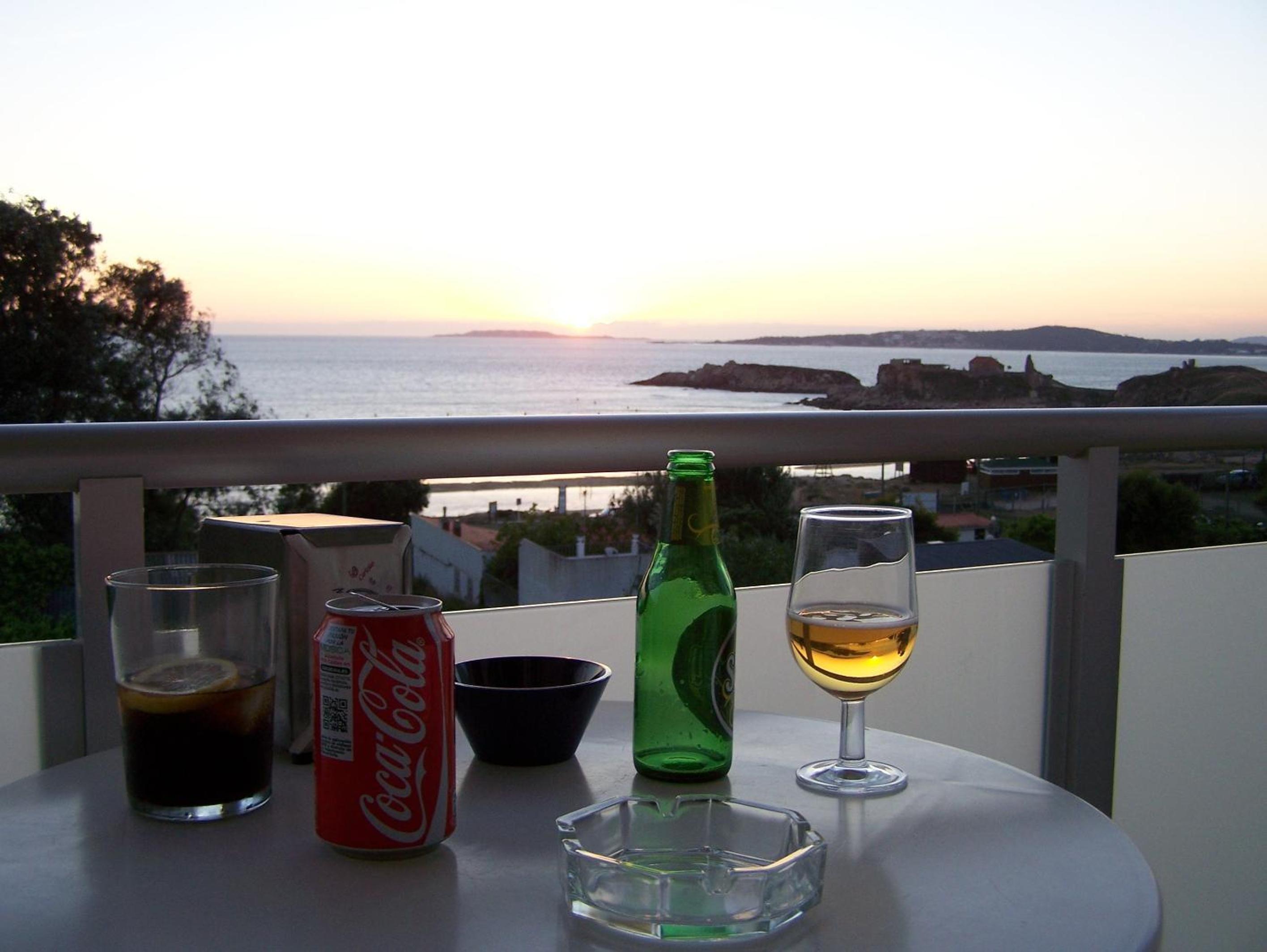 Standard Triple Room with Sea View photo 3