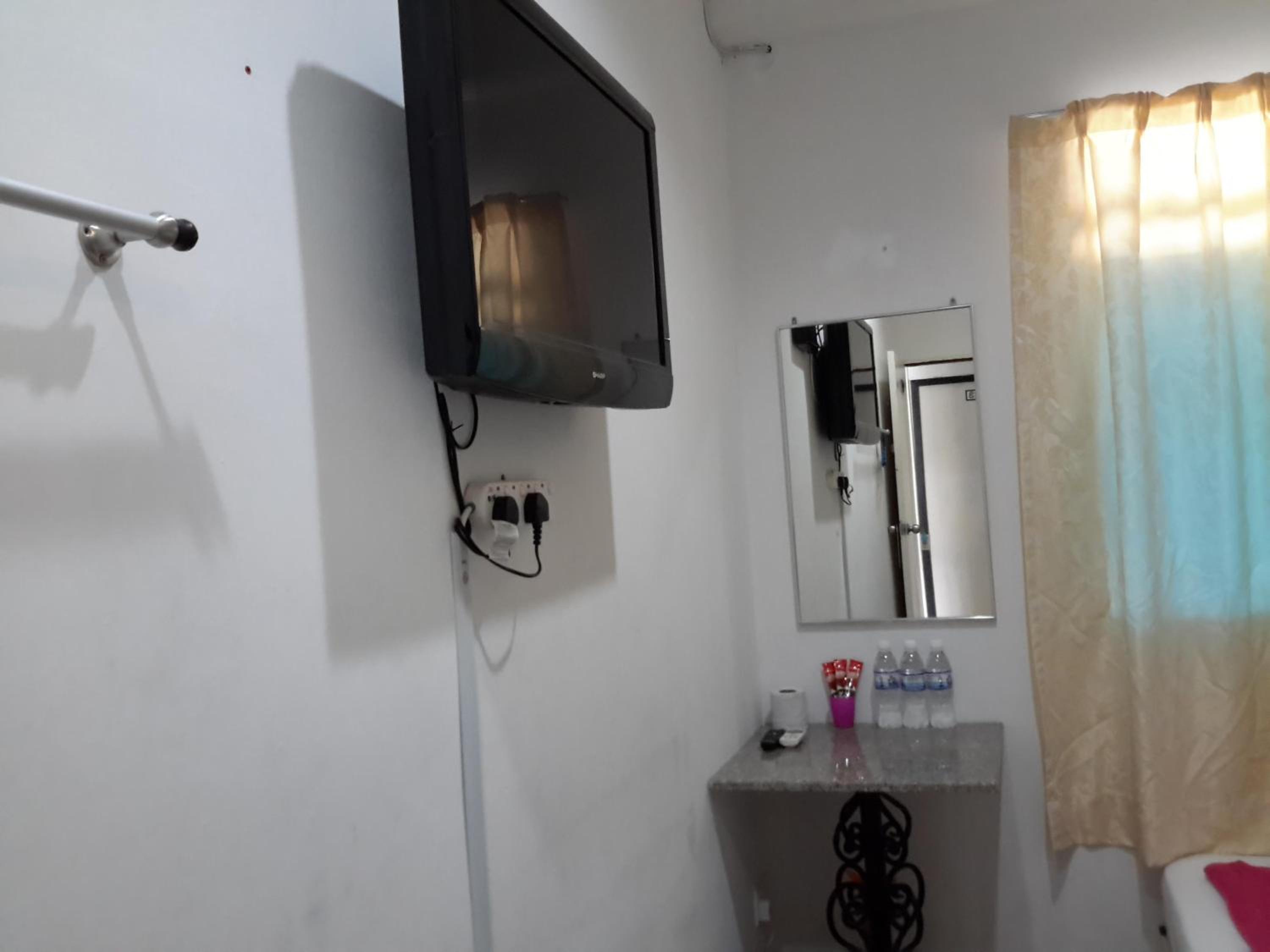 Deluxe Triple Room photo 3