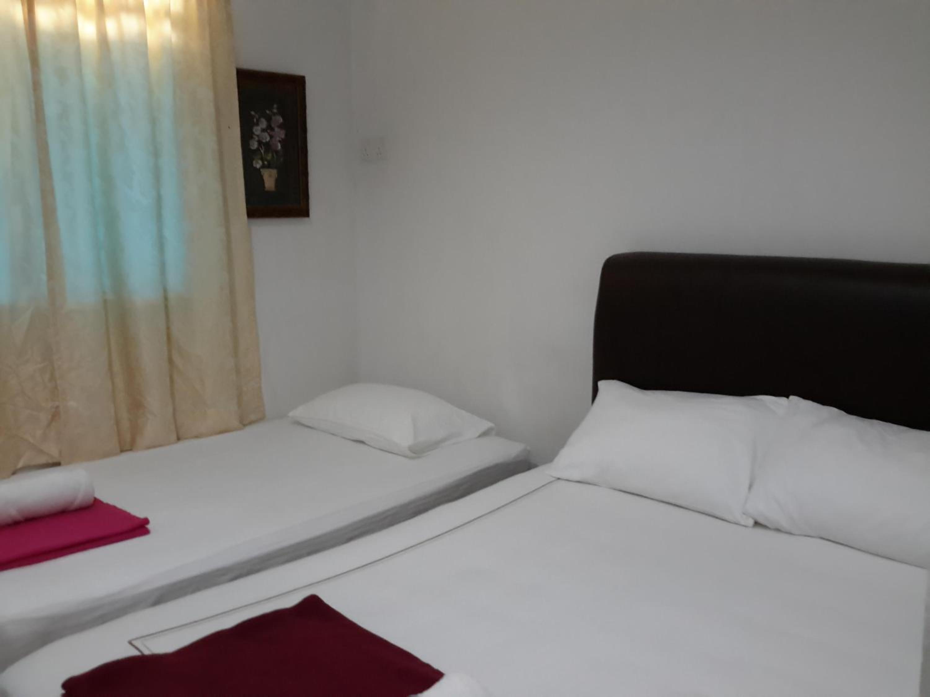 Deluxe Triple Room photo 1