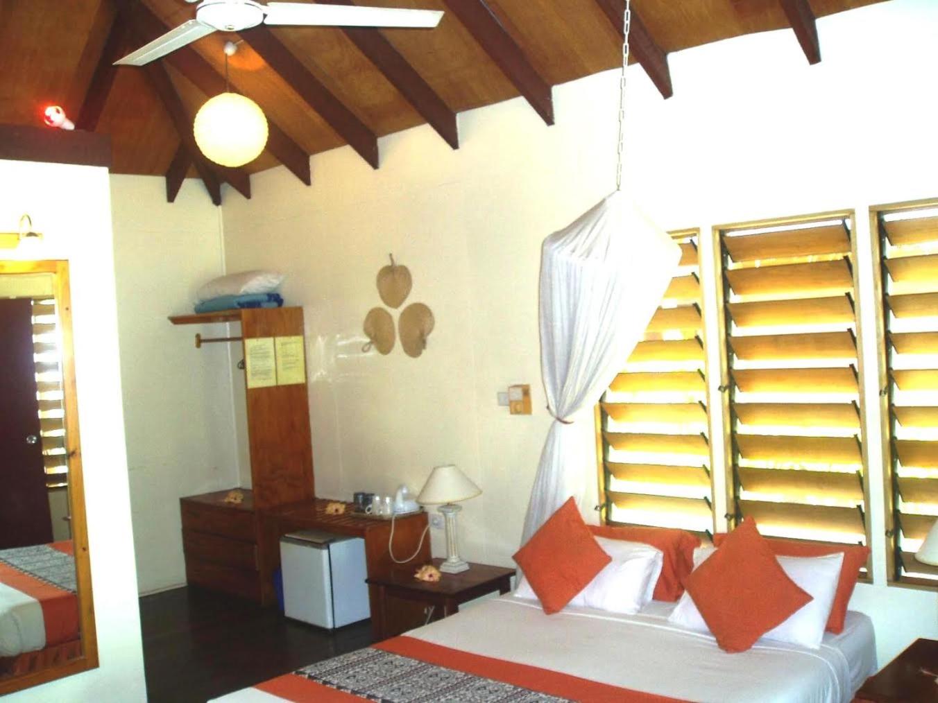 Bungalow with Sea View