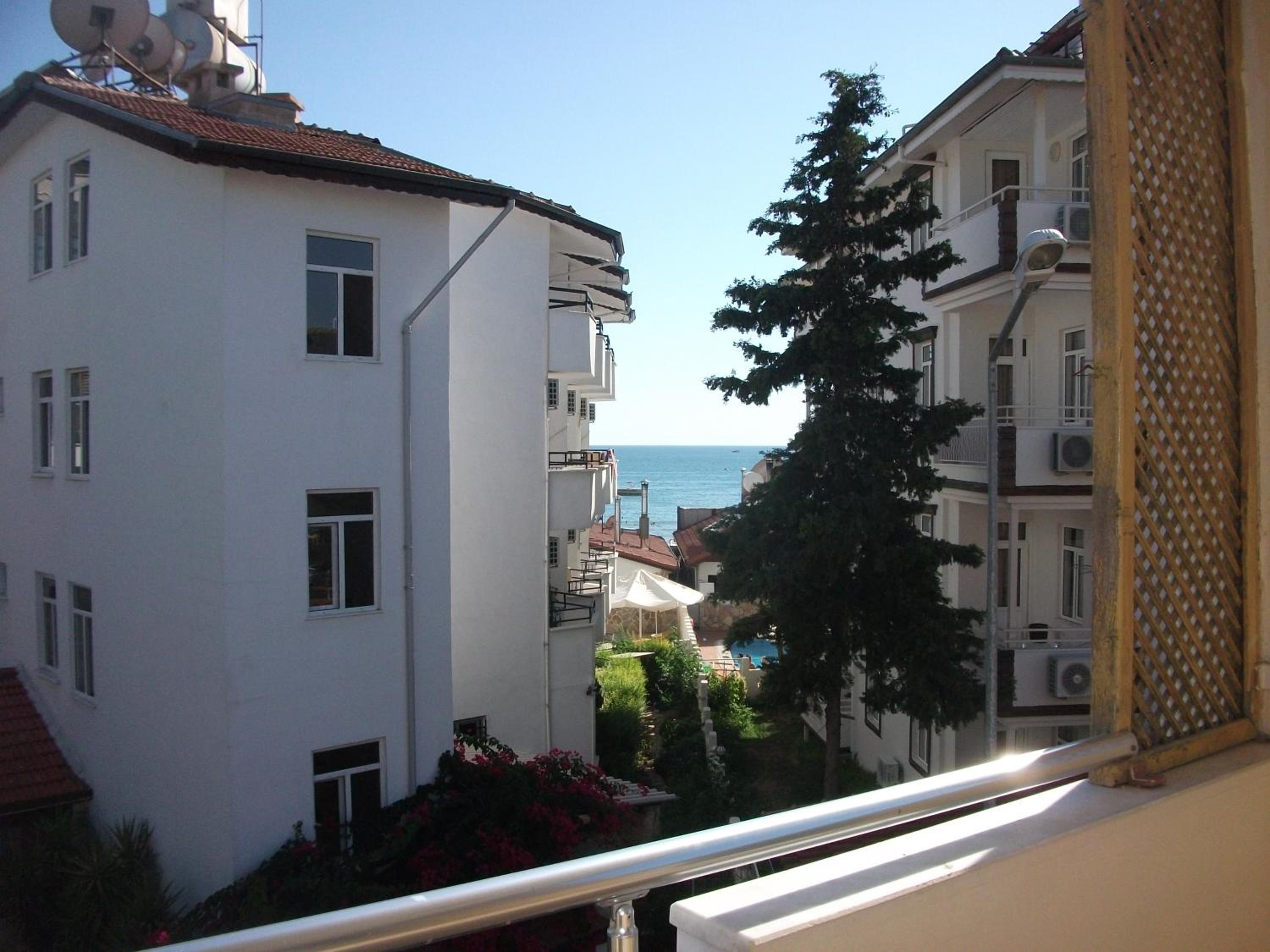 Double Room with Kitchenette photo 2