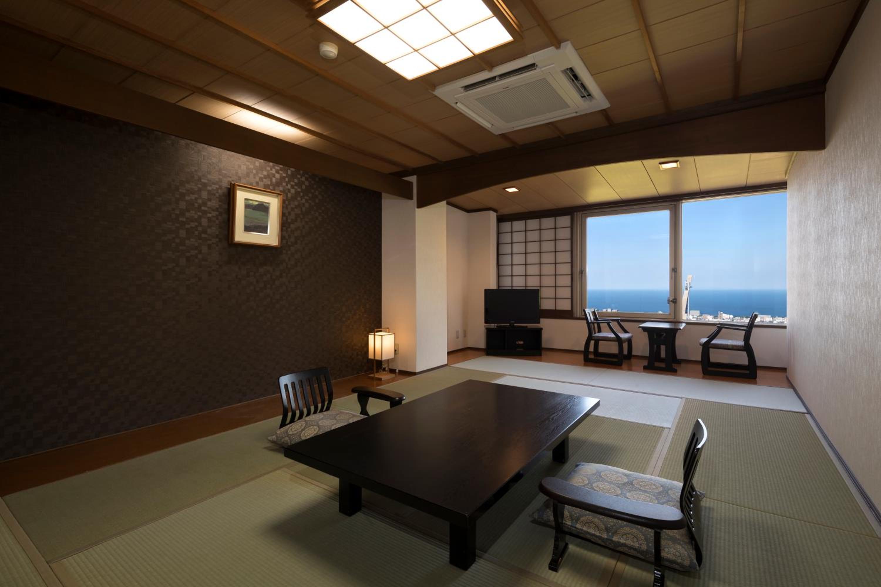 Japanese-Style Room