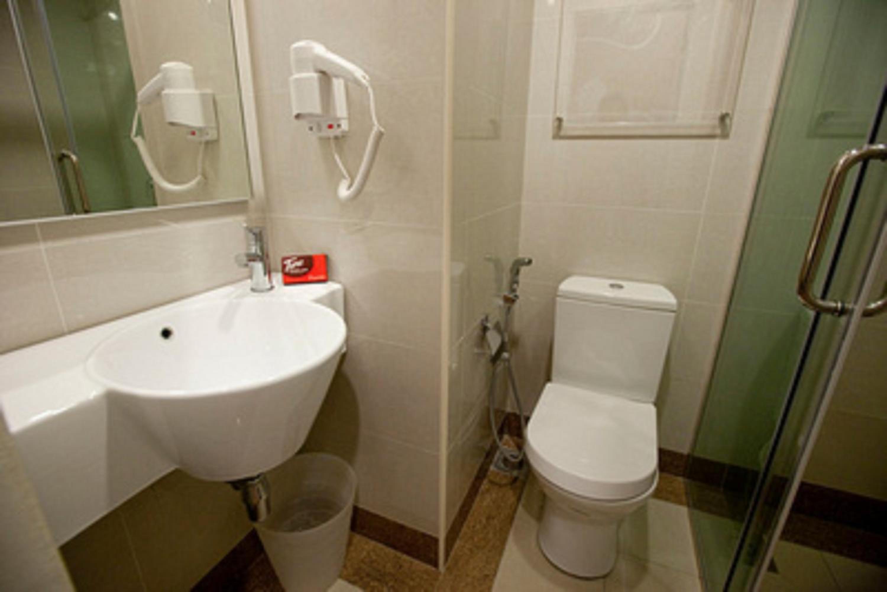 Twin Room - Photo 2