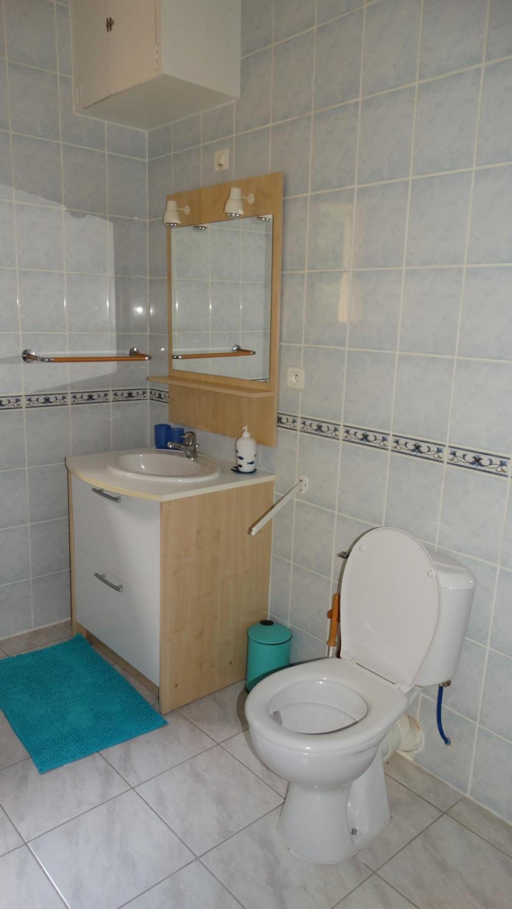 Double Room with Private External Bathroom photo 1