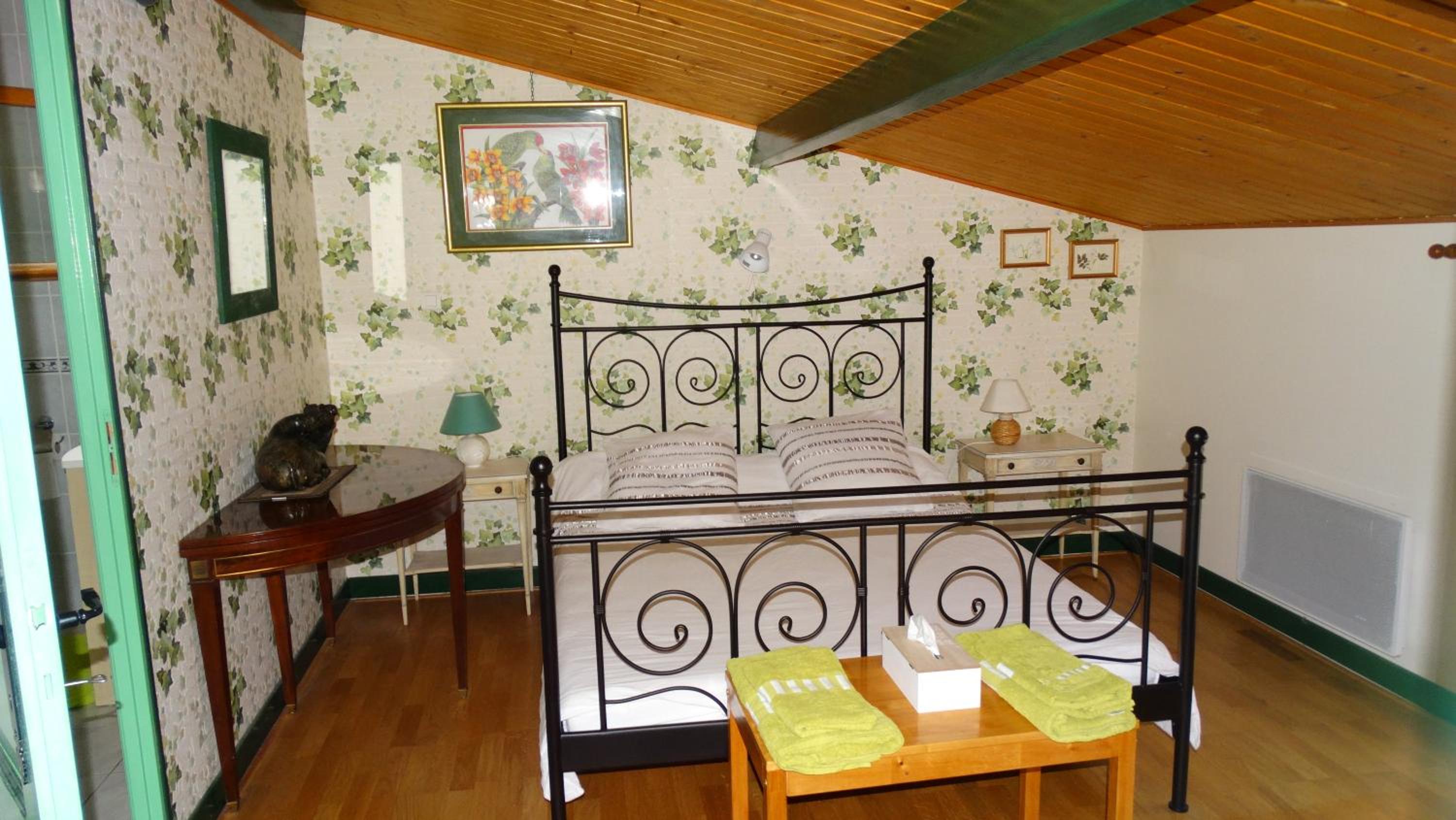 Double Room with Private External Bathroom photo 3