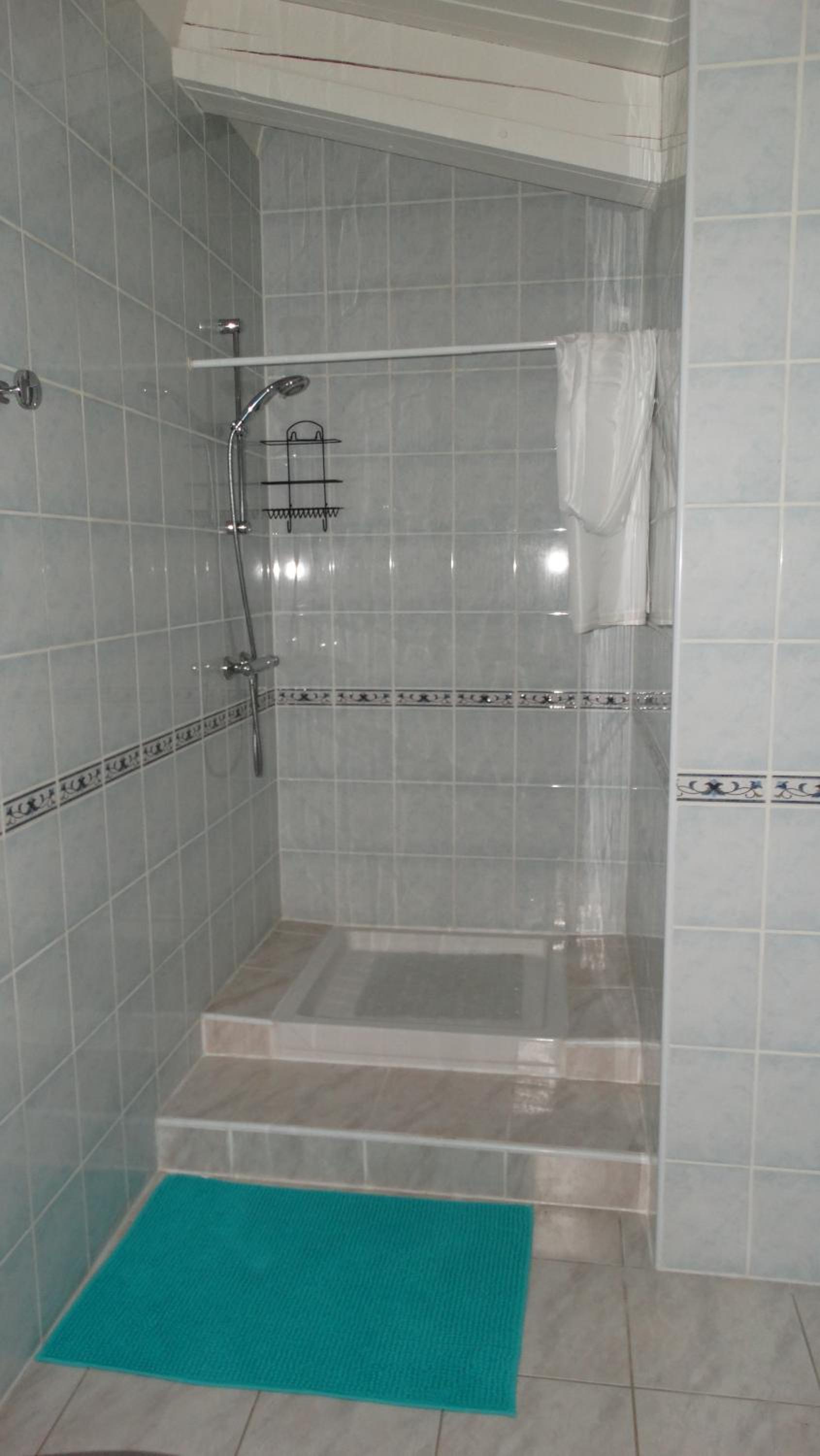 Double Room with Private External Bathroom photo 3