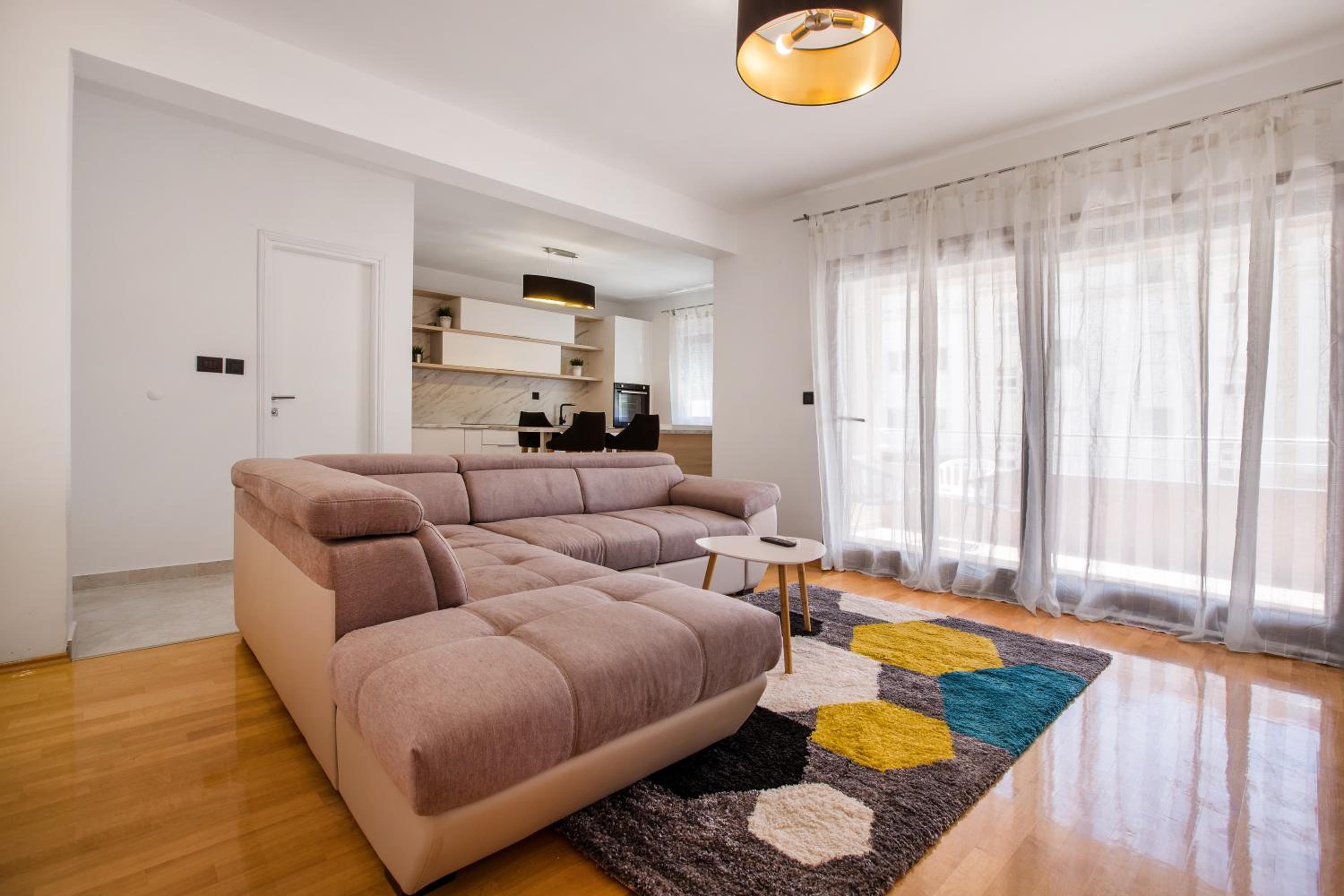 Deluxe Apartment - Photo 1