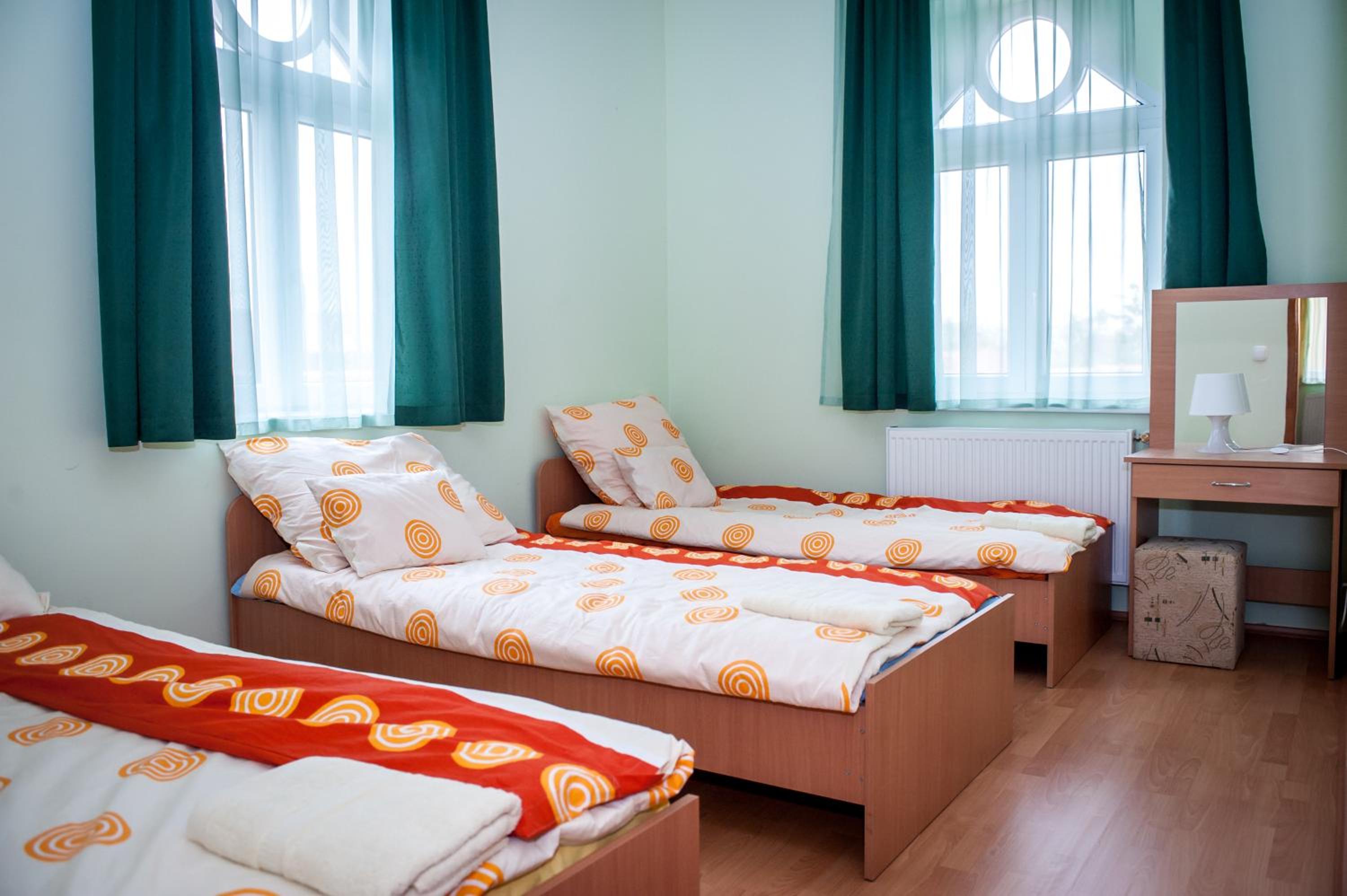 Triple Room with Private Bathroom photo 3
