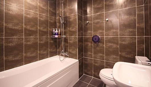 Deluxe Double Room with Bath photo 3