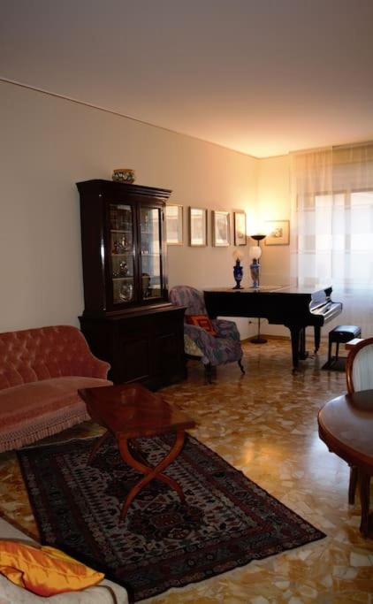Apartment - Photo 1