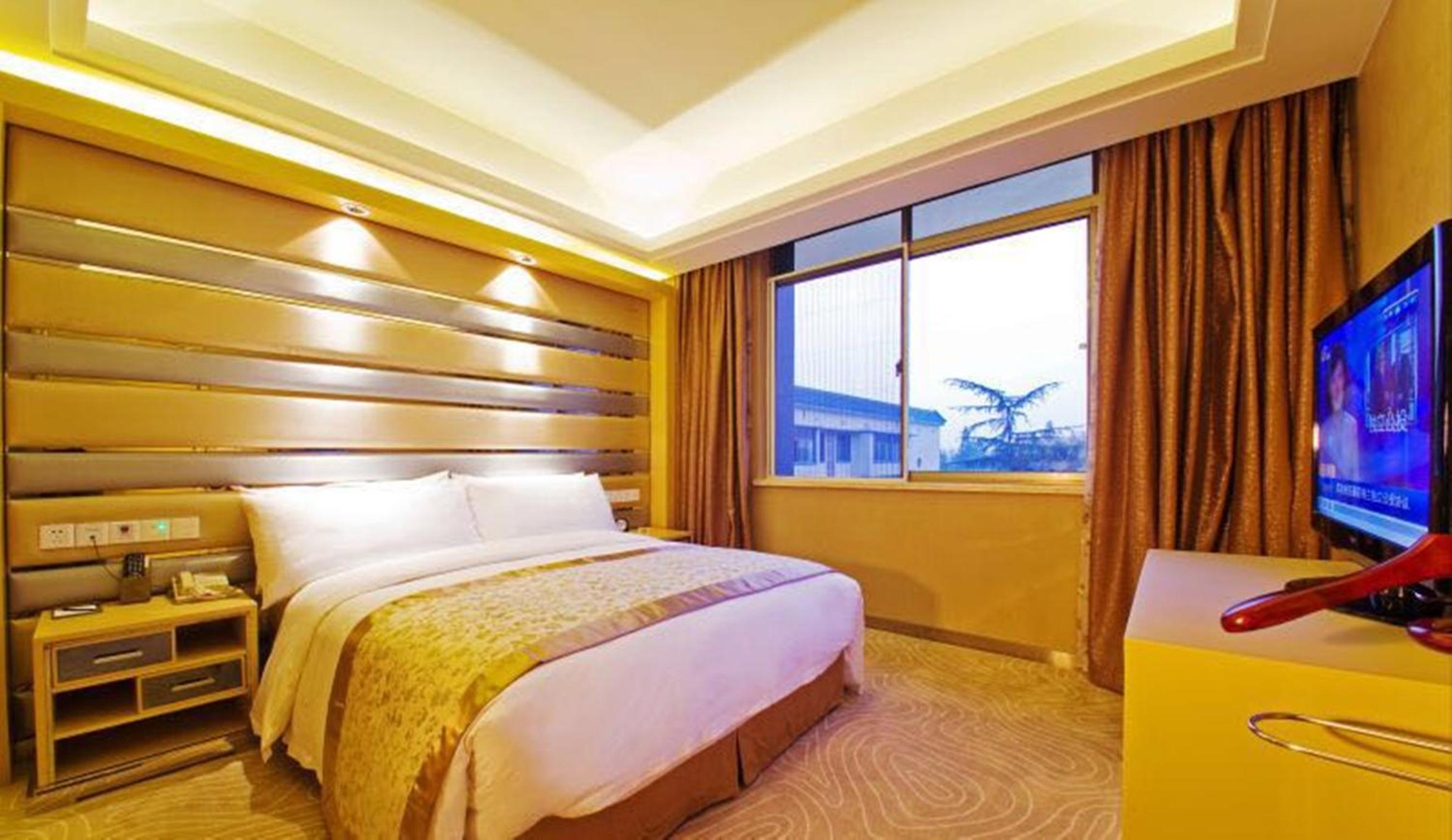 Standard Suite photo 1