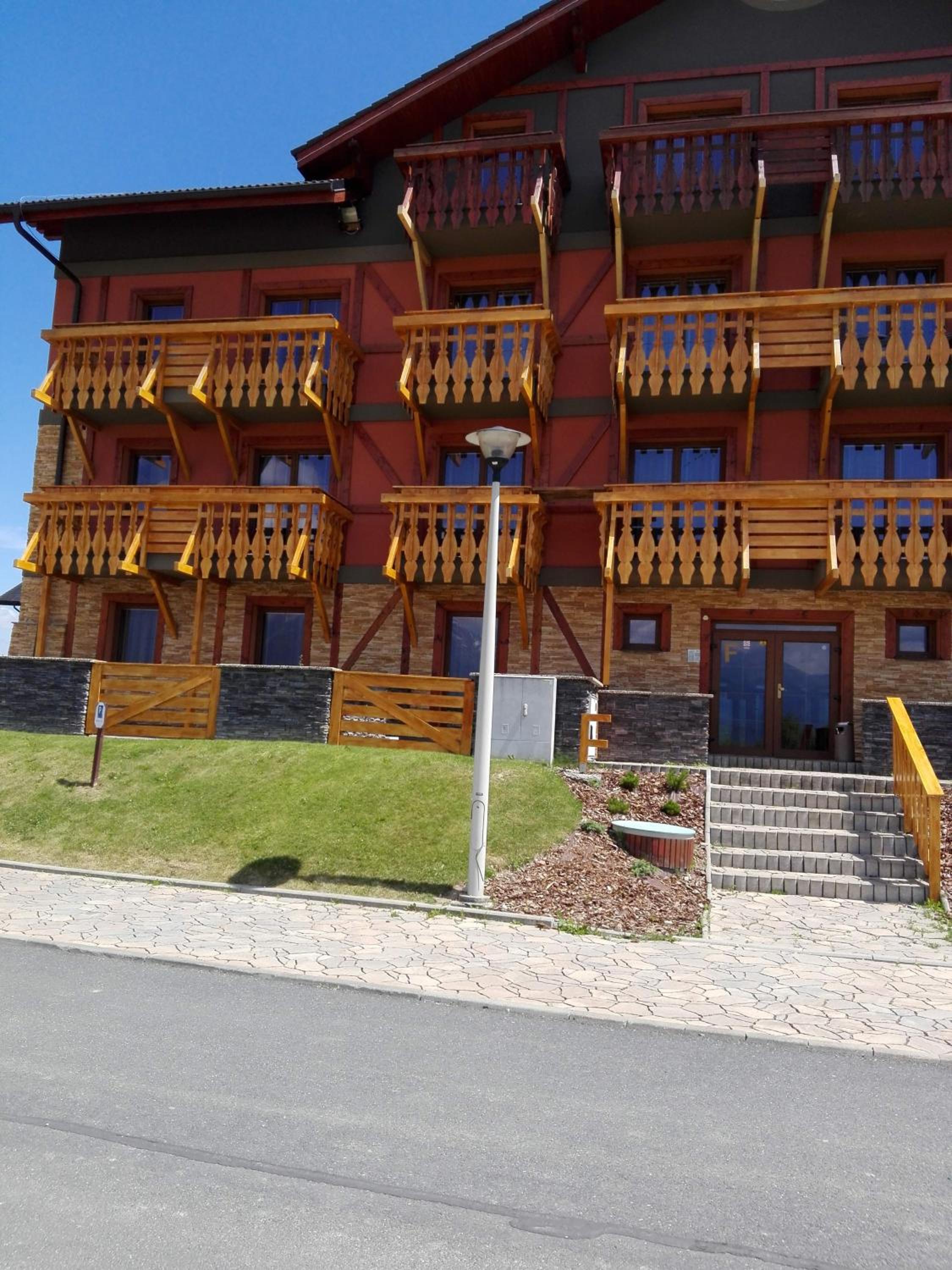 Apartment - Photo 25