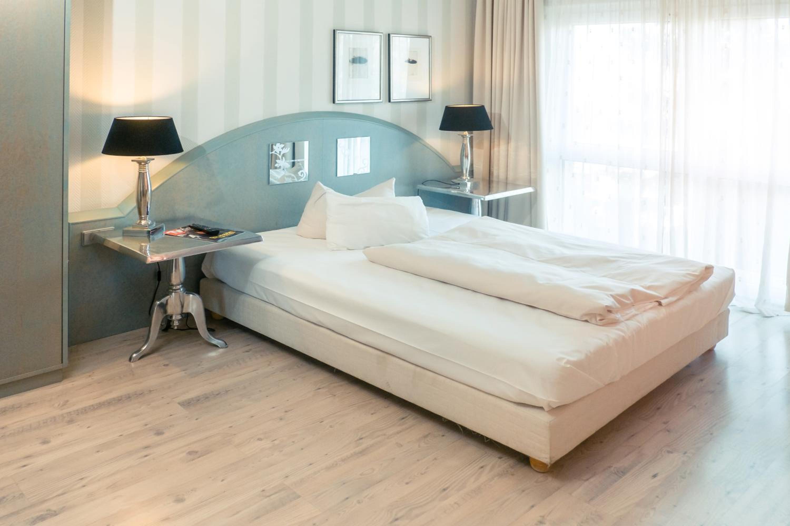 Standard Queen Room - Photo 4