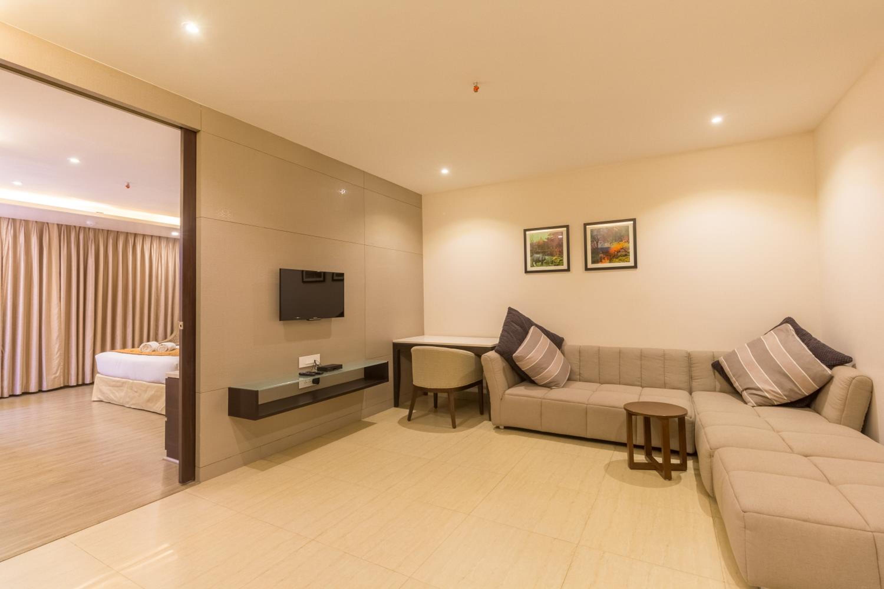 Palacio Grand Suite  photo 3