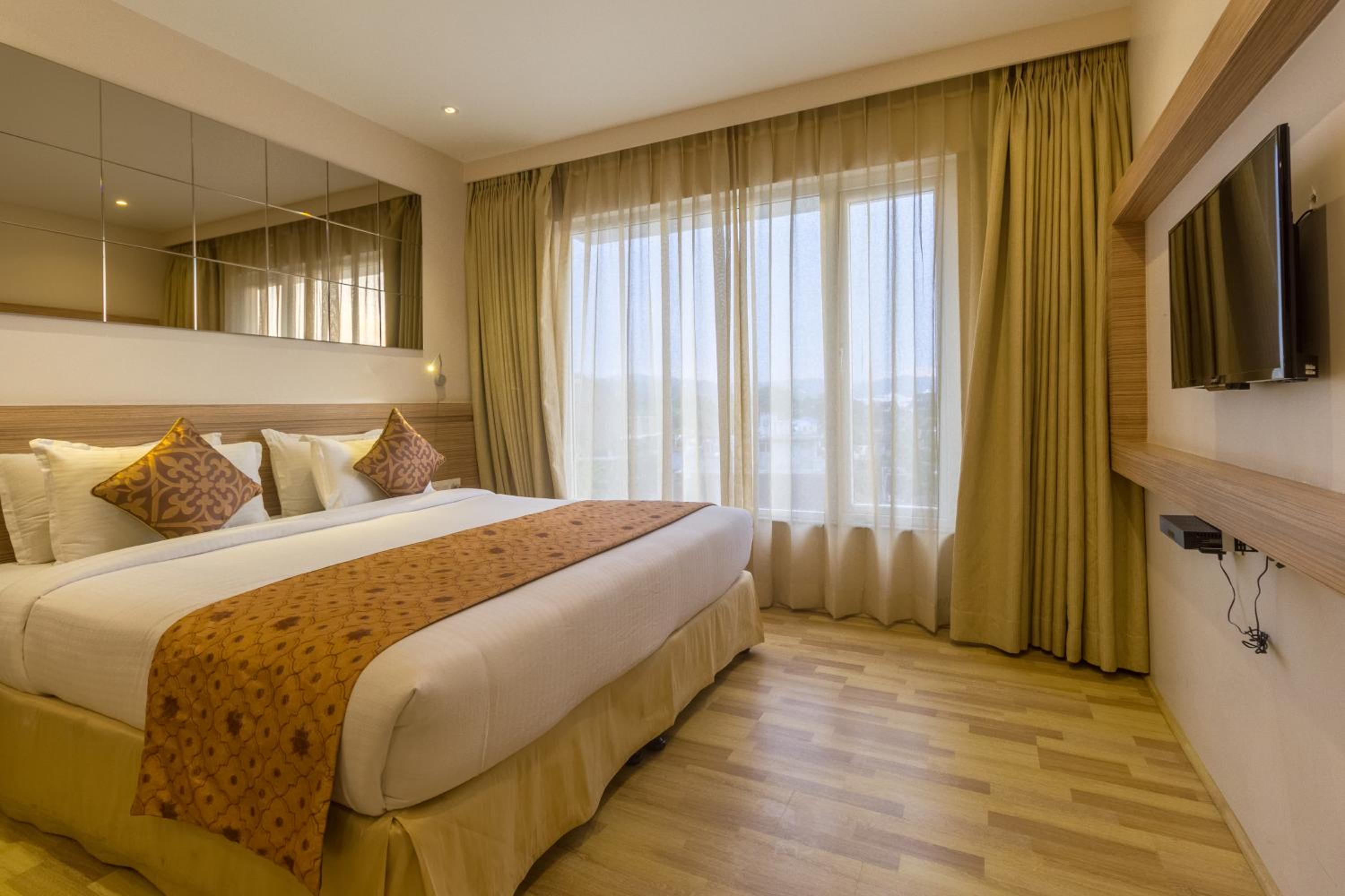 Elite Twin or Double Room  photo 3