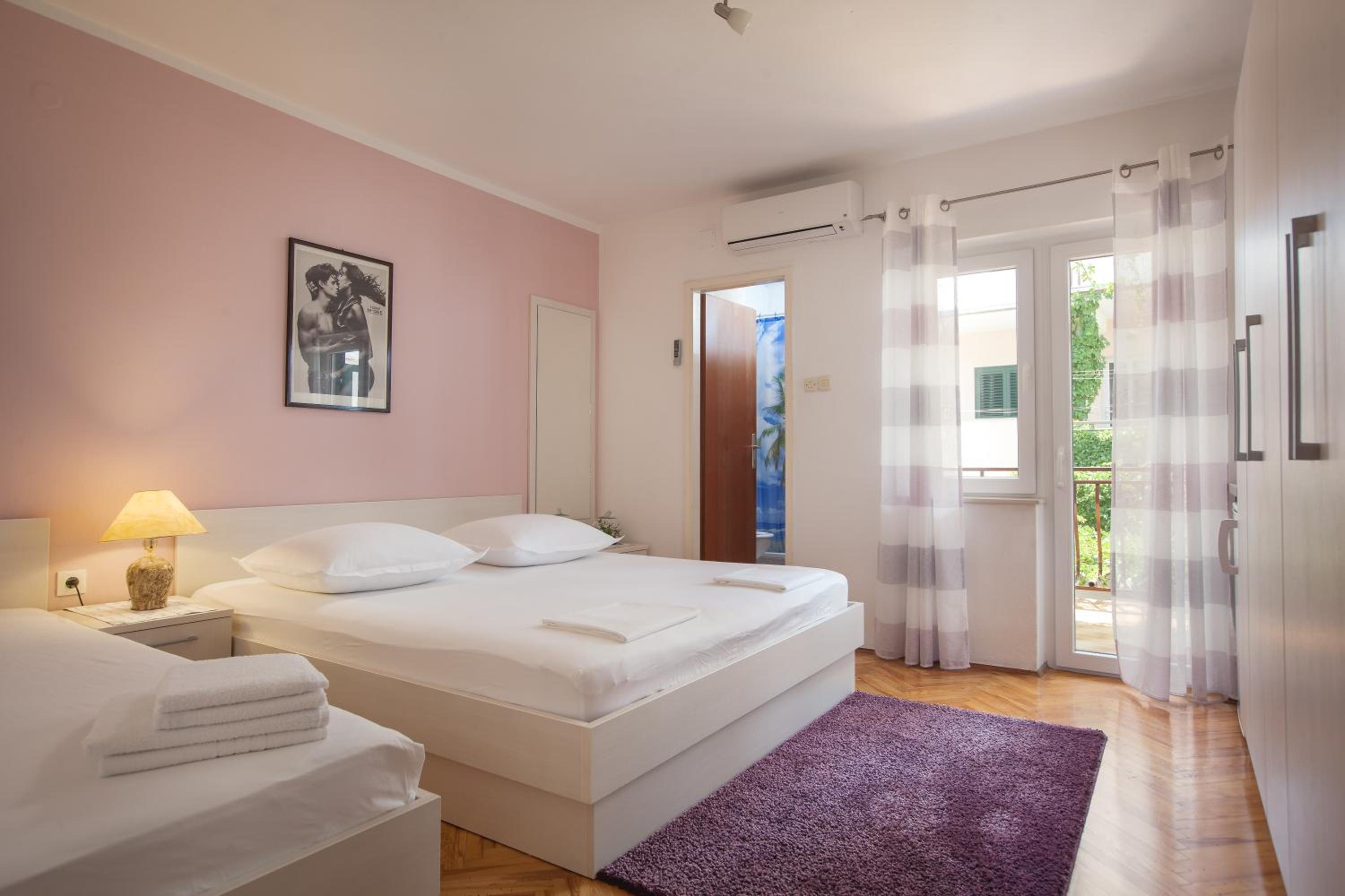 Large Double Room