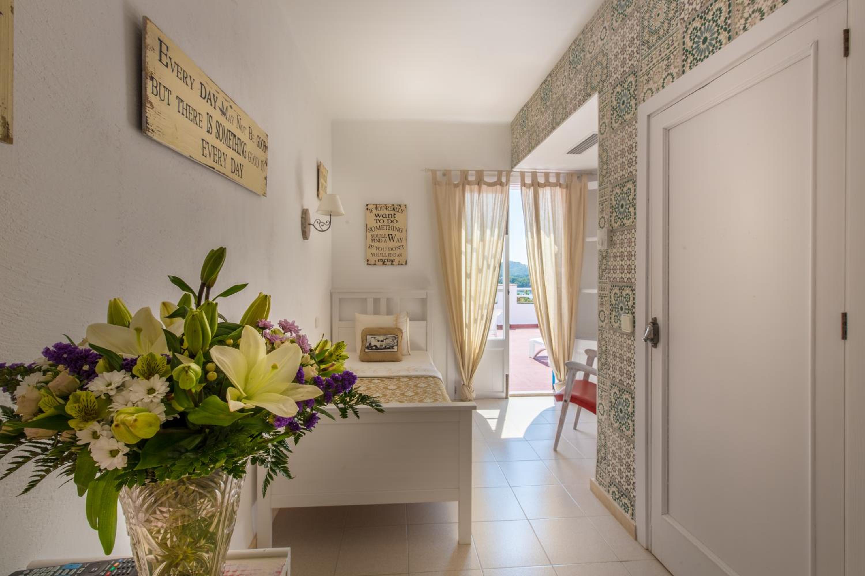 Habitación Sencilla con Balcón