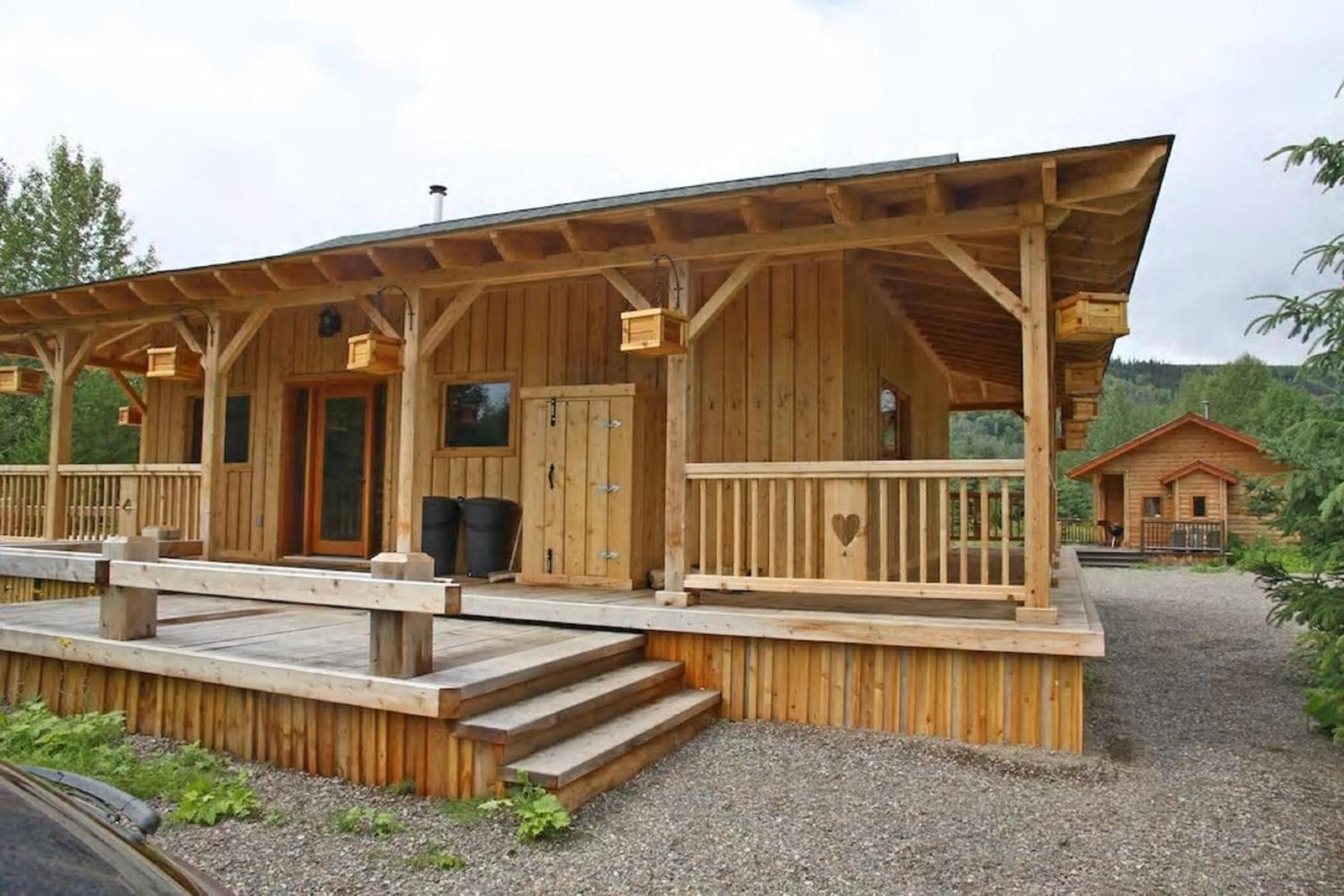 Two-Bedroom Cottage with External Bathroom photo 3