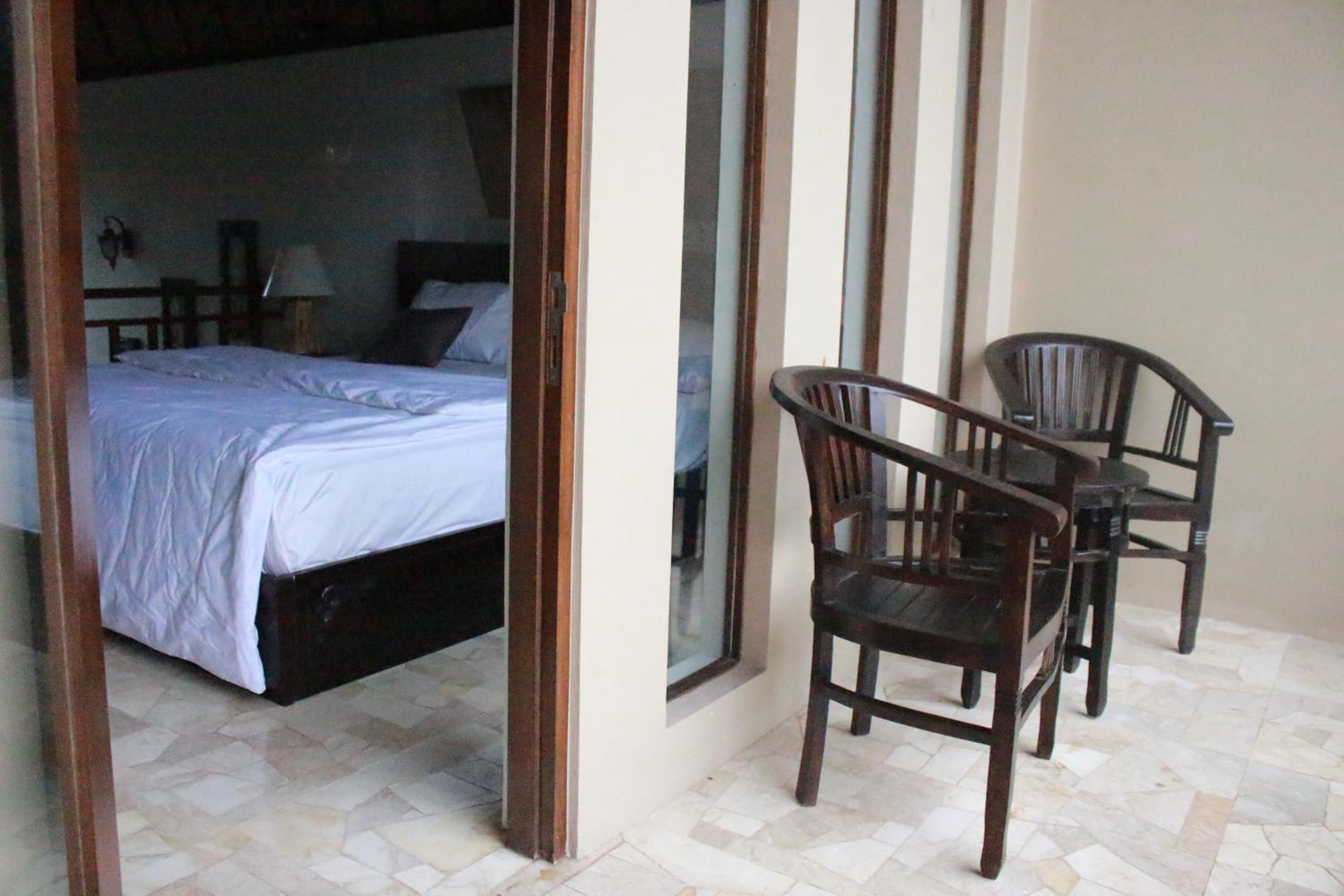 Two-Bedroom Bungalow - Photo 11