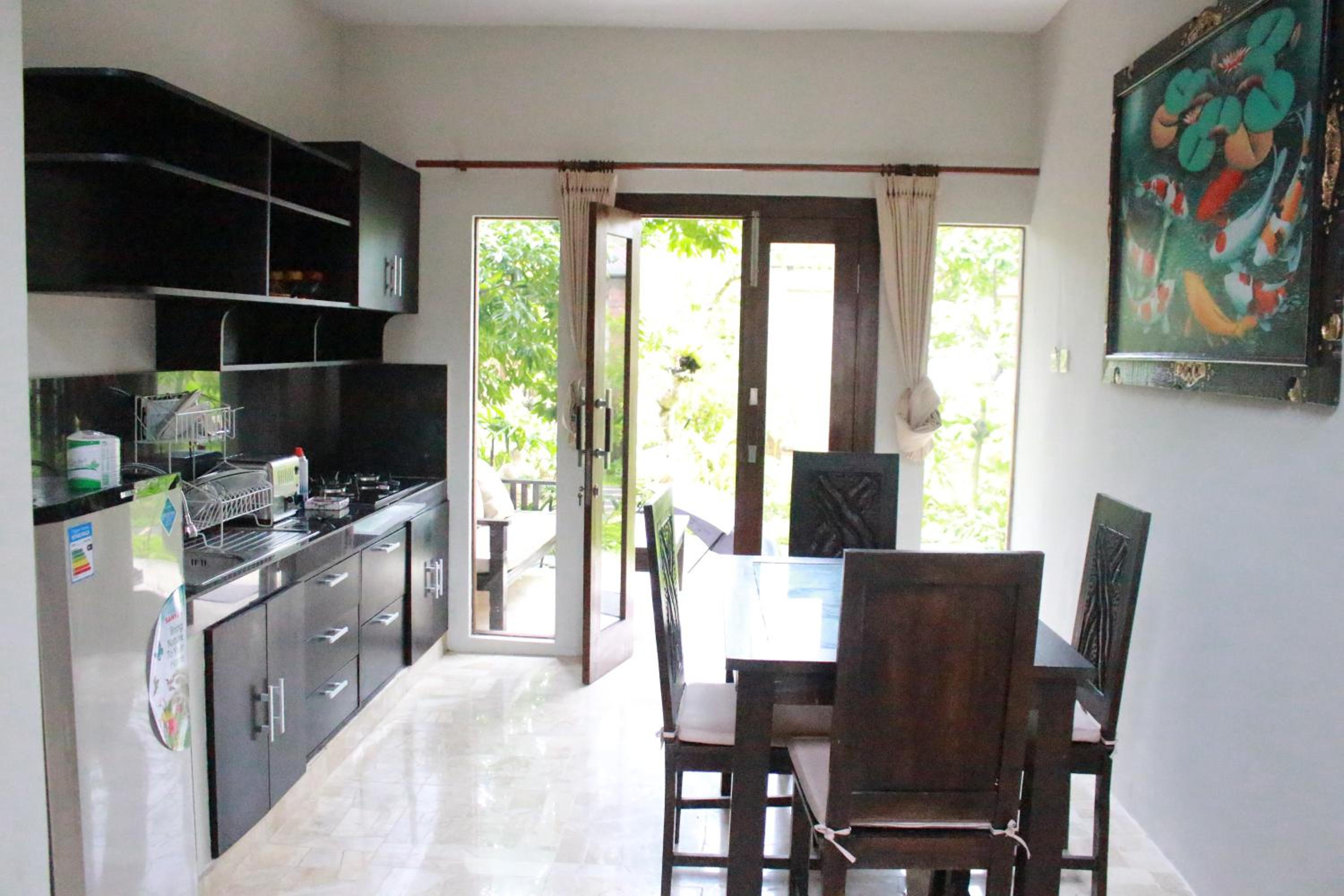 Two-Bedroom Bungalow - Photo 9