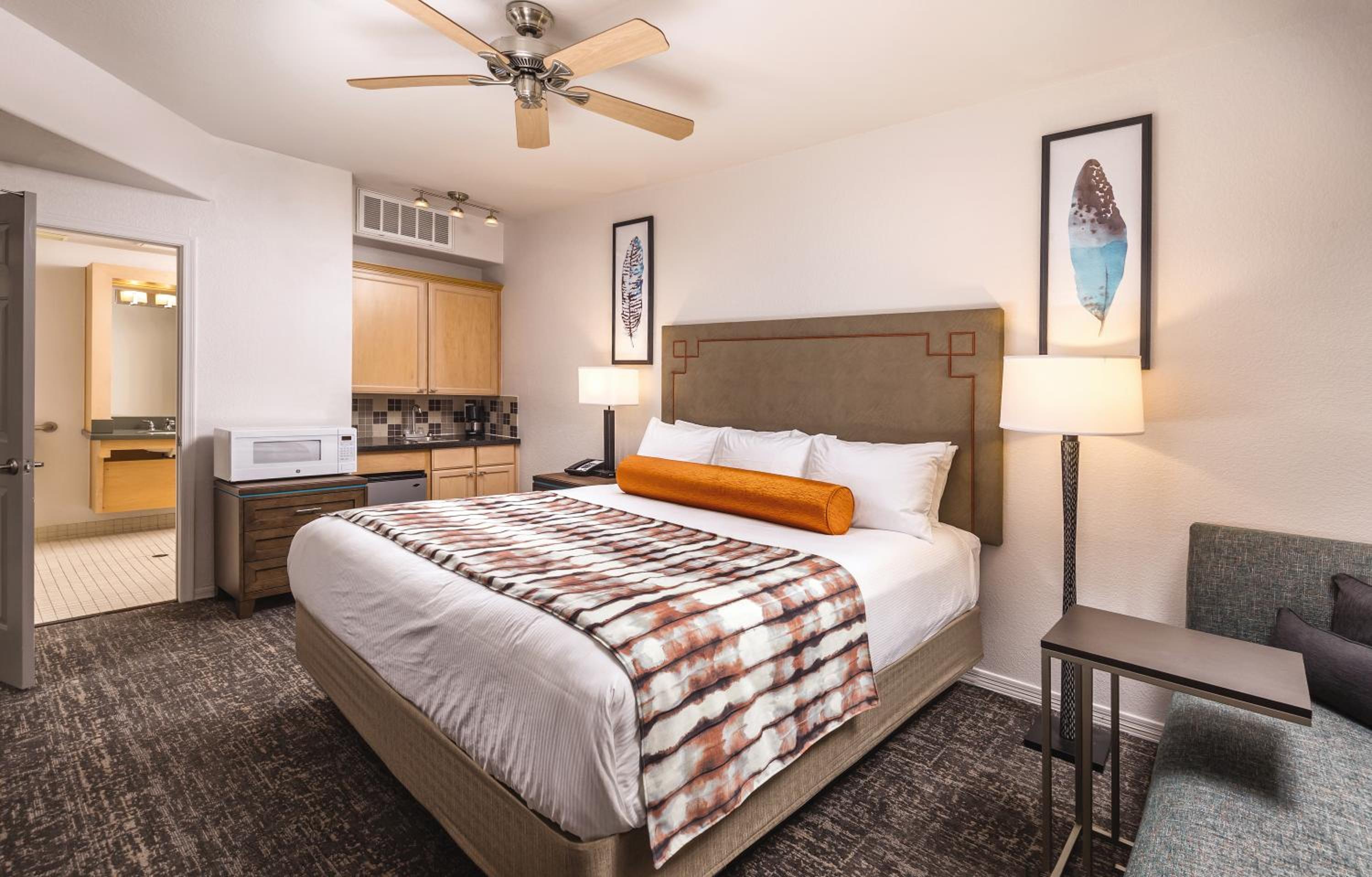 One-Bedroom Suite