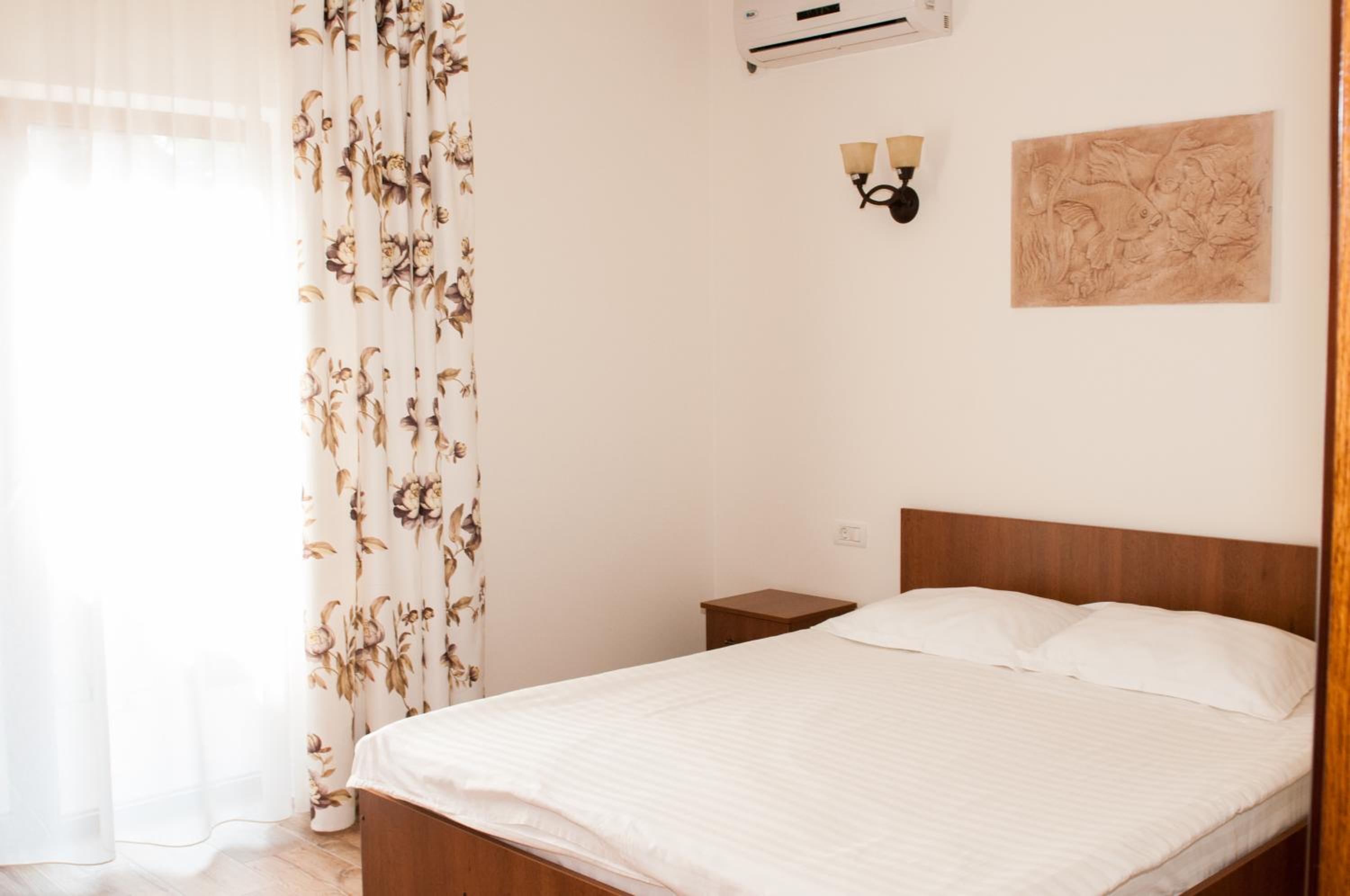 Three-Bedroom Villa photo 3
